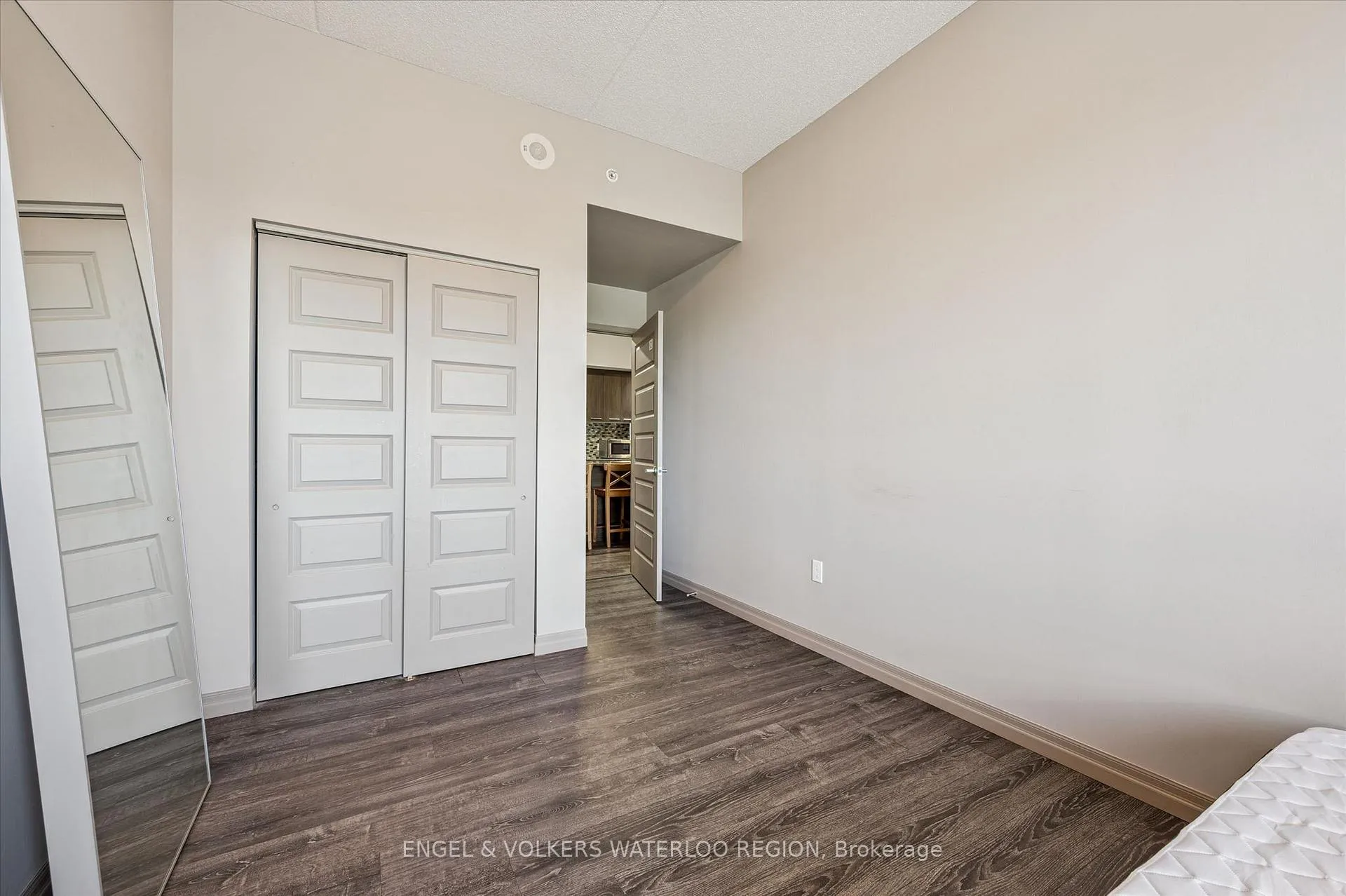 Photo 26 of Unit 1004, 8 Hickory Street W, Waterloo, Beechwood/University — HOMEH