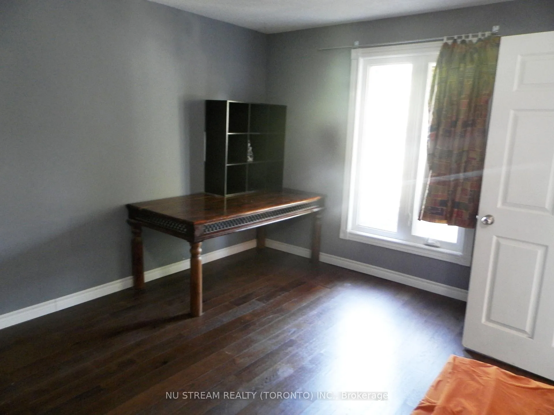 Photo 5 of 11 Dunbar Crescent, Markham, Milliken Mills East — HOMEH