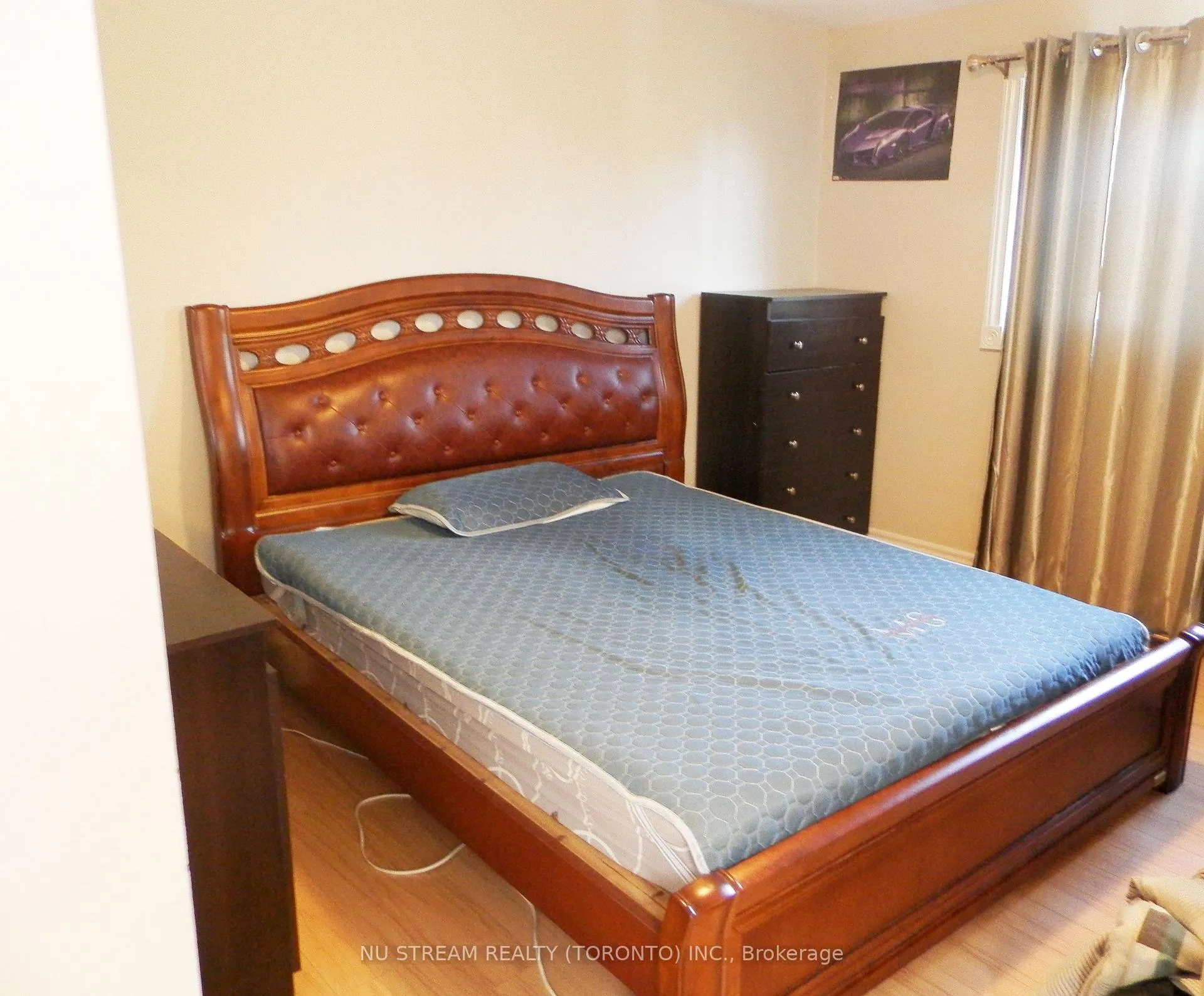 Photo 16 of 11 Dunbar Crescent, Markham, Milliken Mills East — HOMEH
