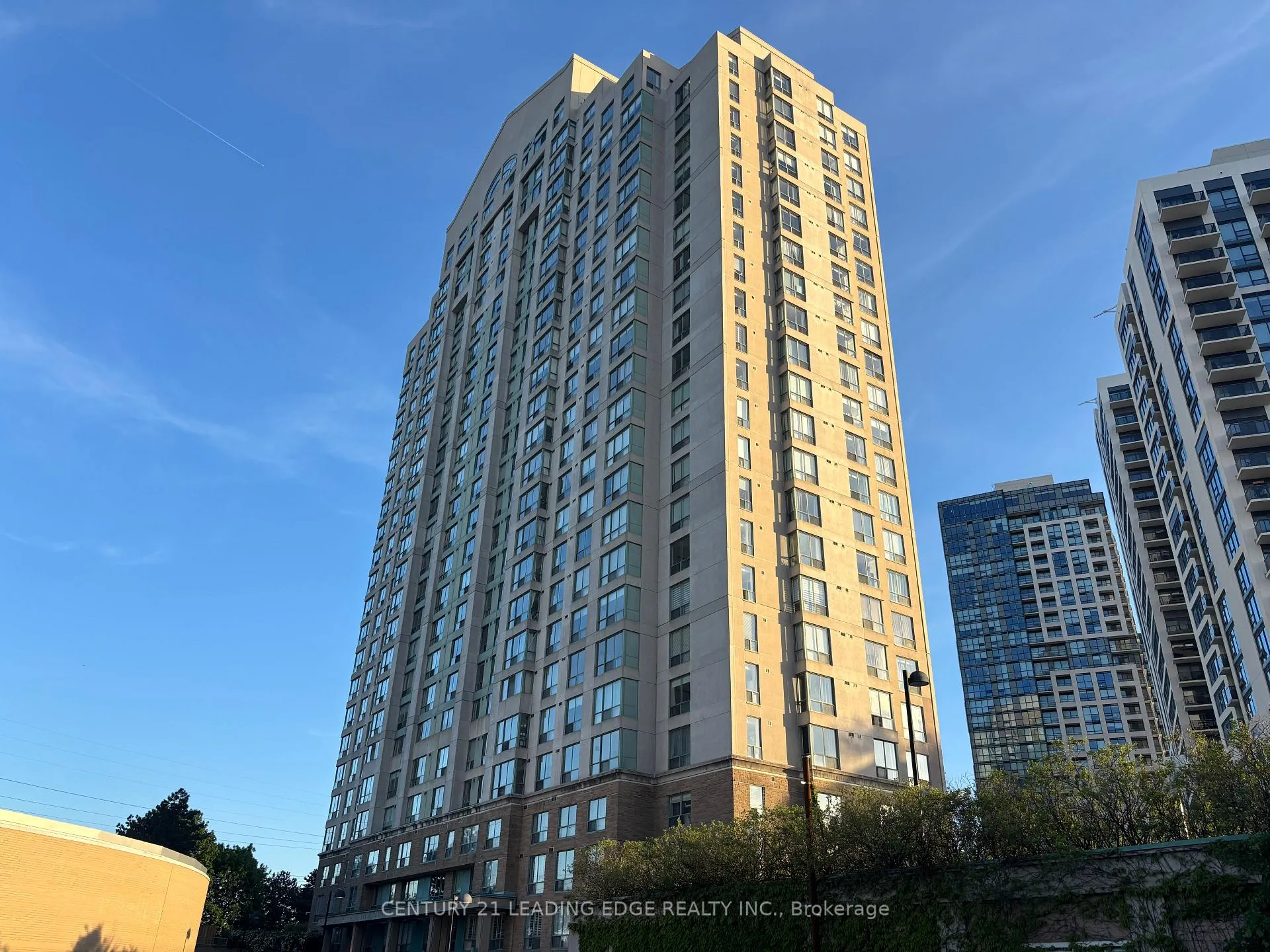 Photo of Unit 405, 101 Subway Crescent