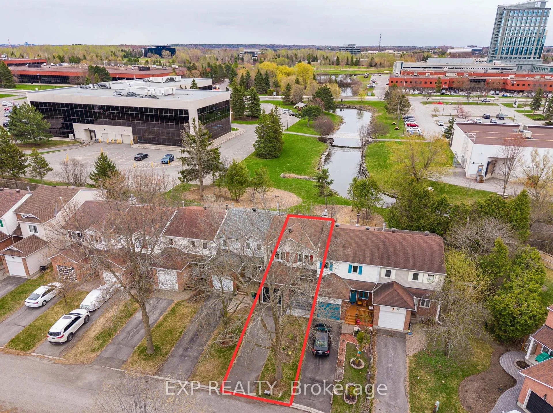 Photo 2 of 66 Kimbolton Crescent, Ottawa, Kanata - Morgan's Grant/South March — HOMEH