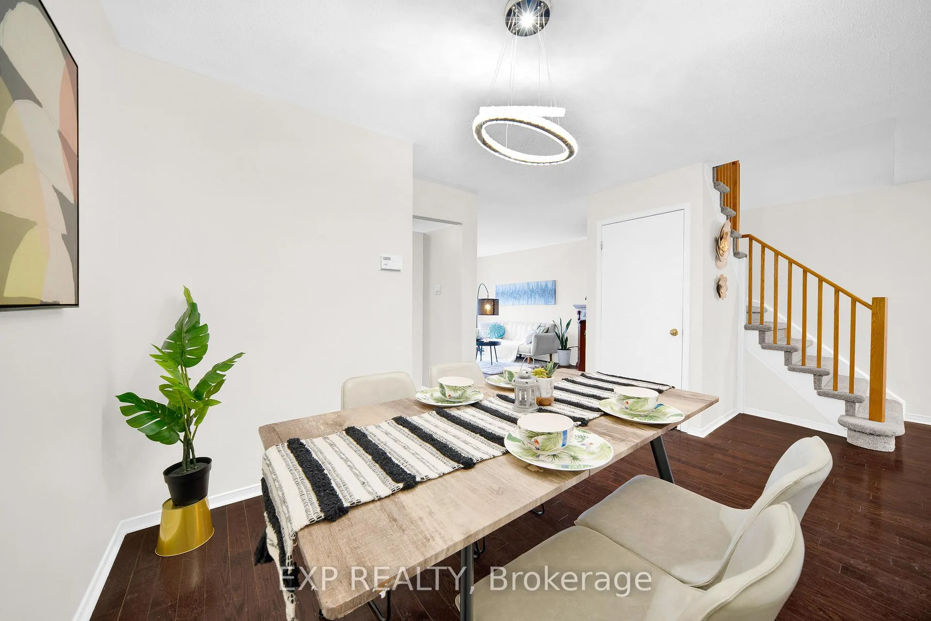 Photo 9 of 66 Kimbolton Crescent, Ottawa, Kanata - Morgan's Grant/South March — HOMEH