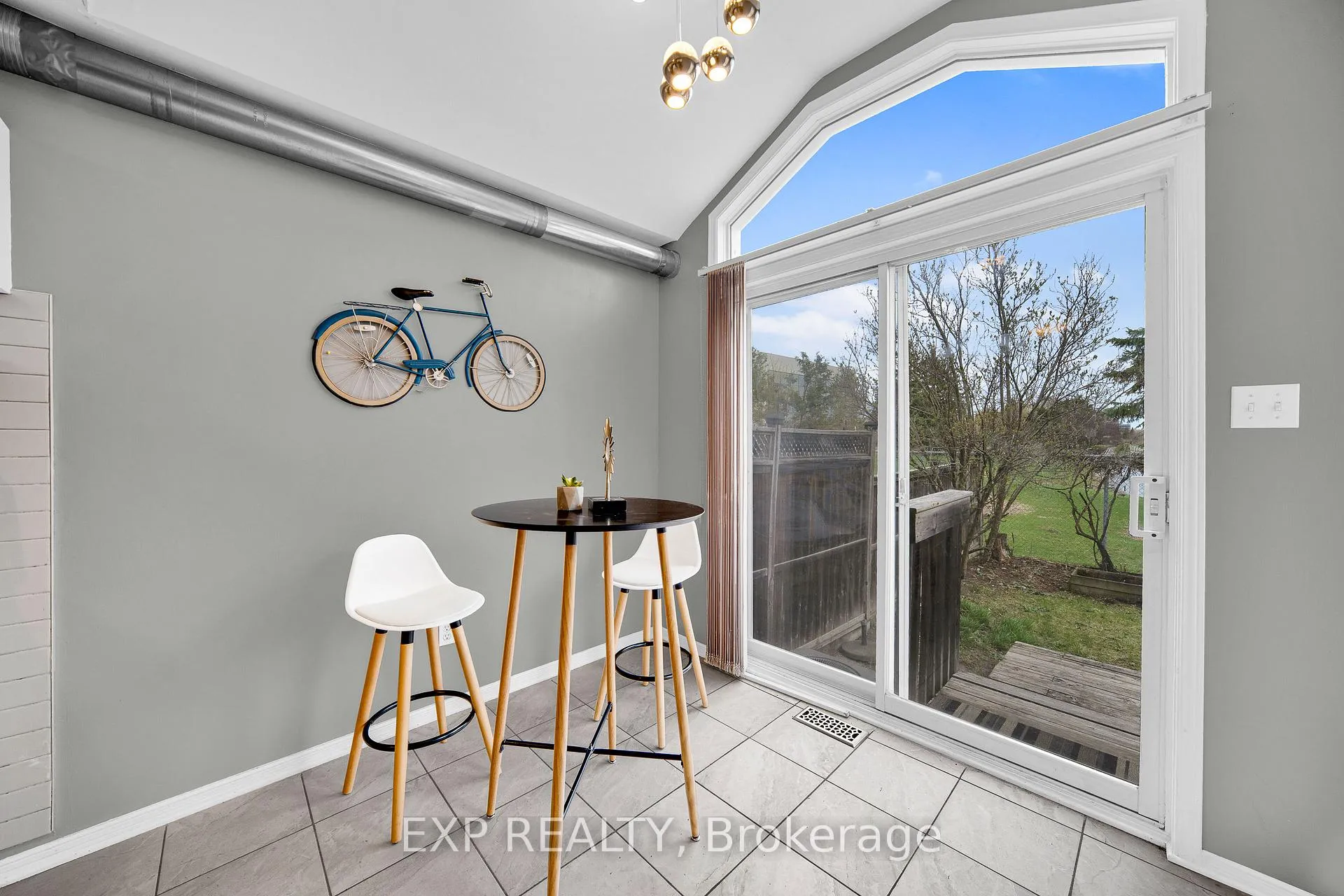 Photo 15 of 66 Kimbolton Crescent, Ottawa, Kanata - Morgan's Grant/South March — HOMEH