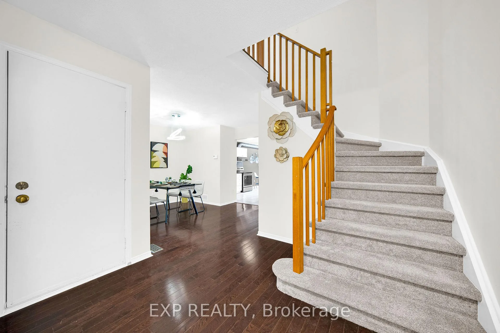 Photo 19 of 66 Kimbolton Crescent, Ottawa, Kanata - Morgan's Grant/South March — HOMEH