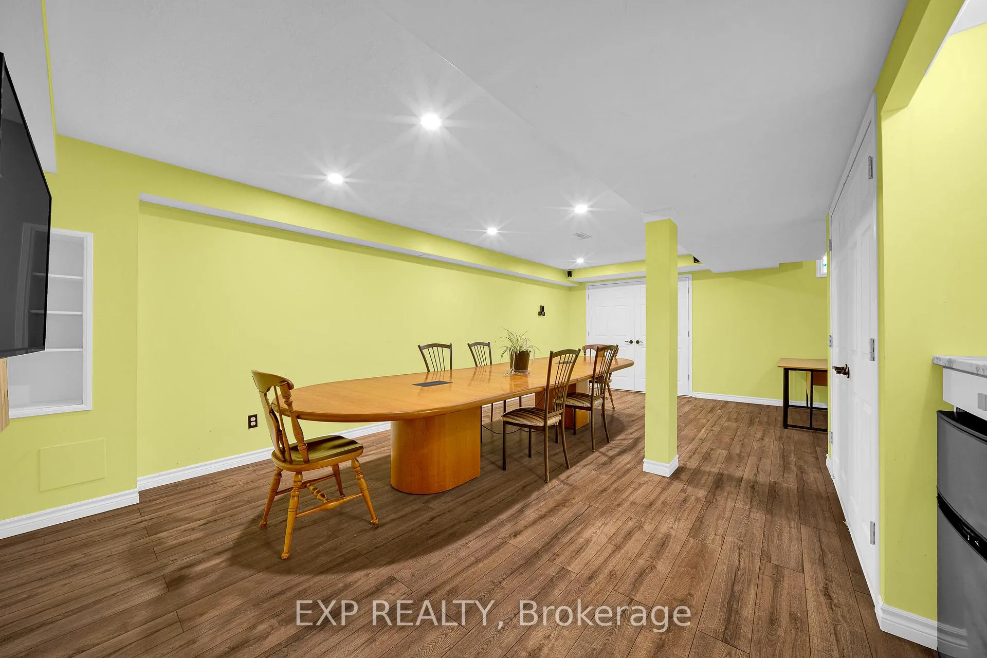 Photo 32 of 66 Kimbolton Crescent, Ottawa, Kanata - Morgan's Grant/South March — HOMEH