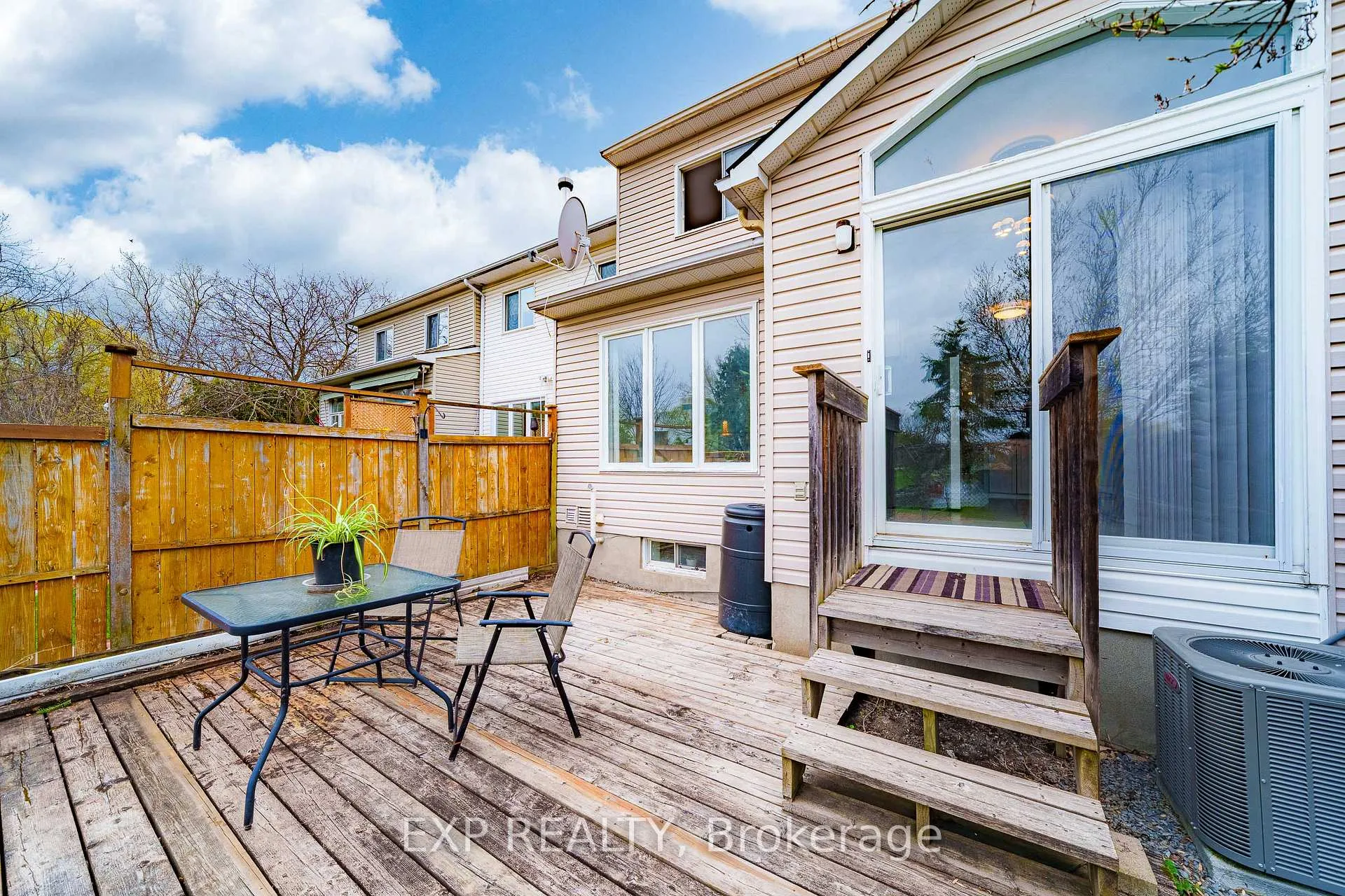 Photo 37 of 66 Kimbolton Crescent, Ottawa, Kanata - Morgan's Grant/South March — HOMEH