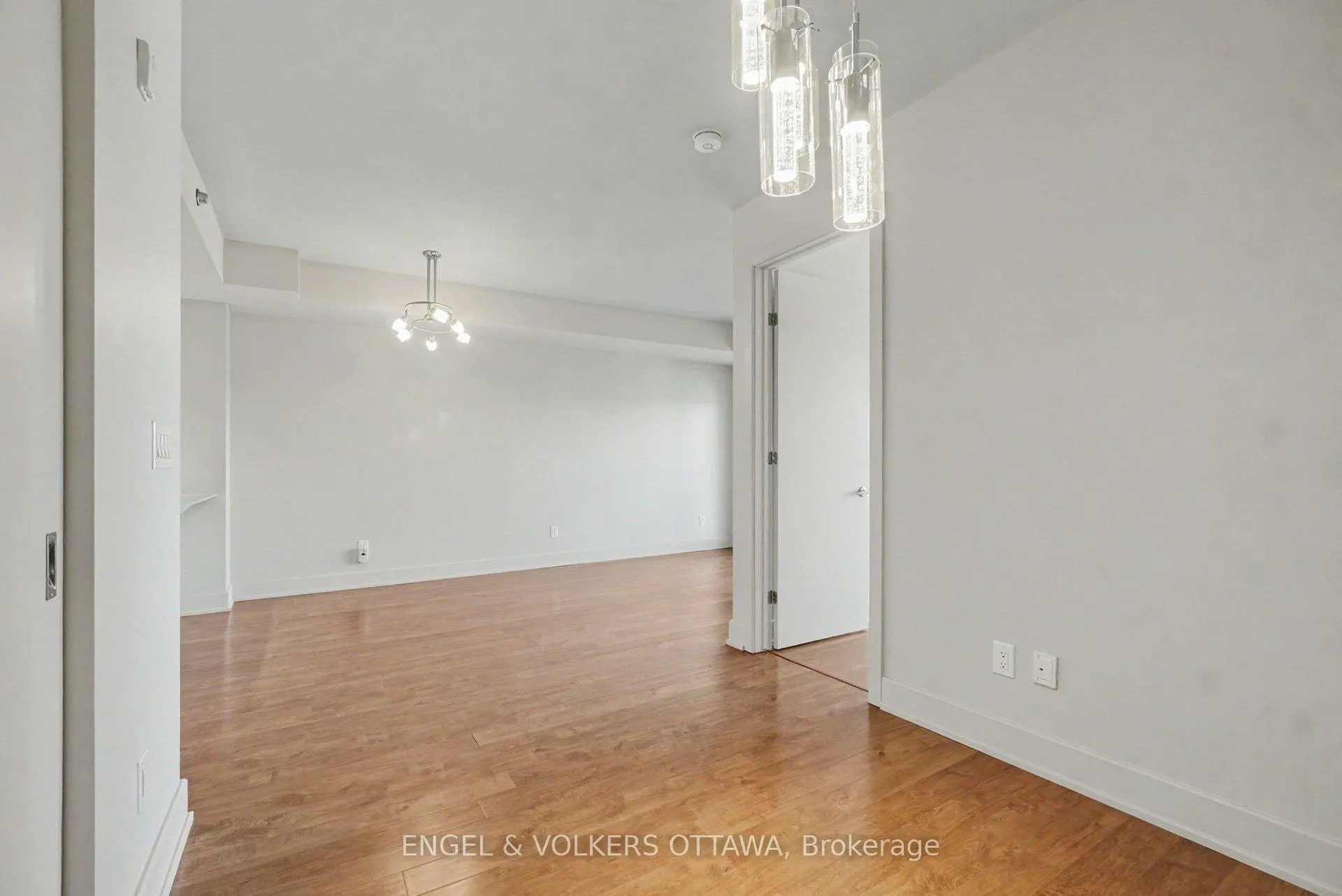 Photo 21 of Unit 605, 7 Marquette Avenue, Ottawa, Vanier — HOMEH
