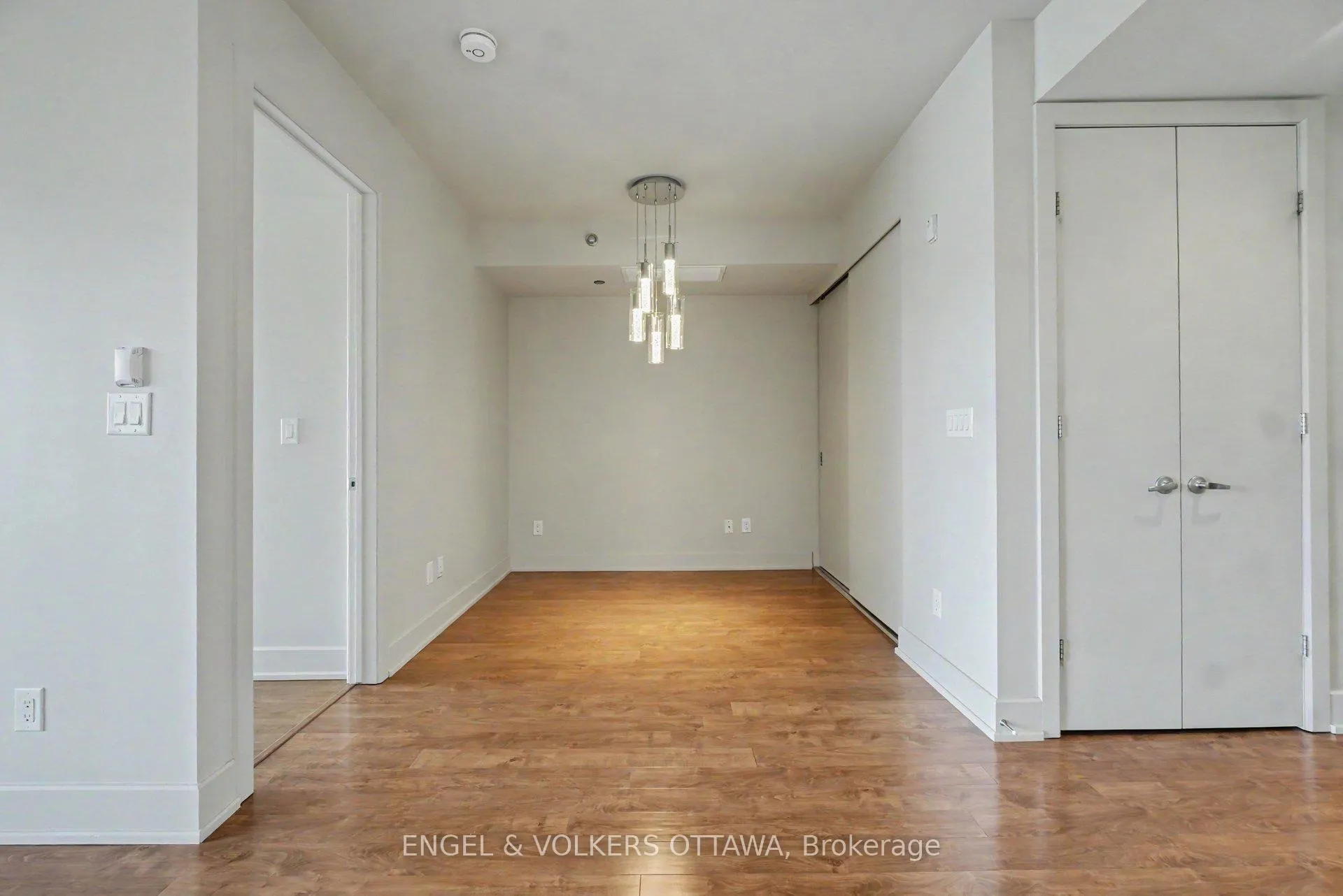 Photo 22 of Unit 605, 7 Marquette Avenue, Ottawa, Vanier — HOMEH
