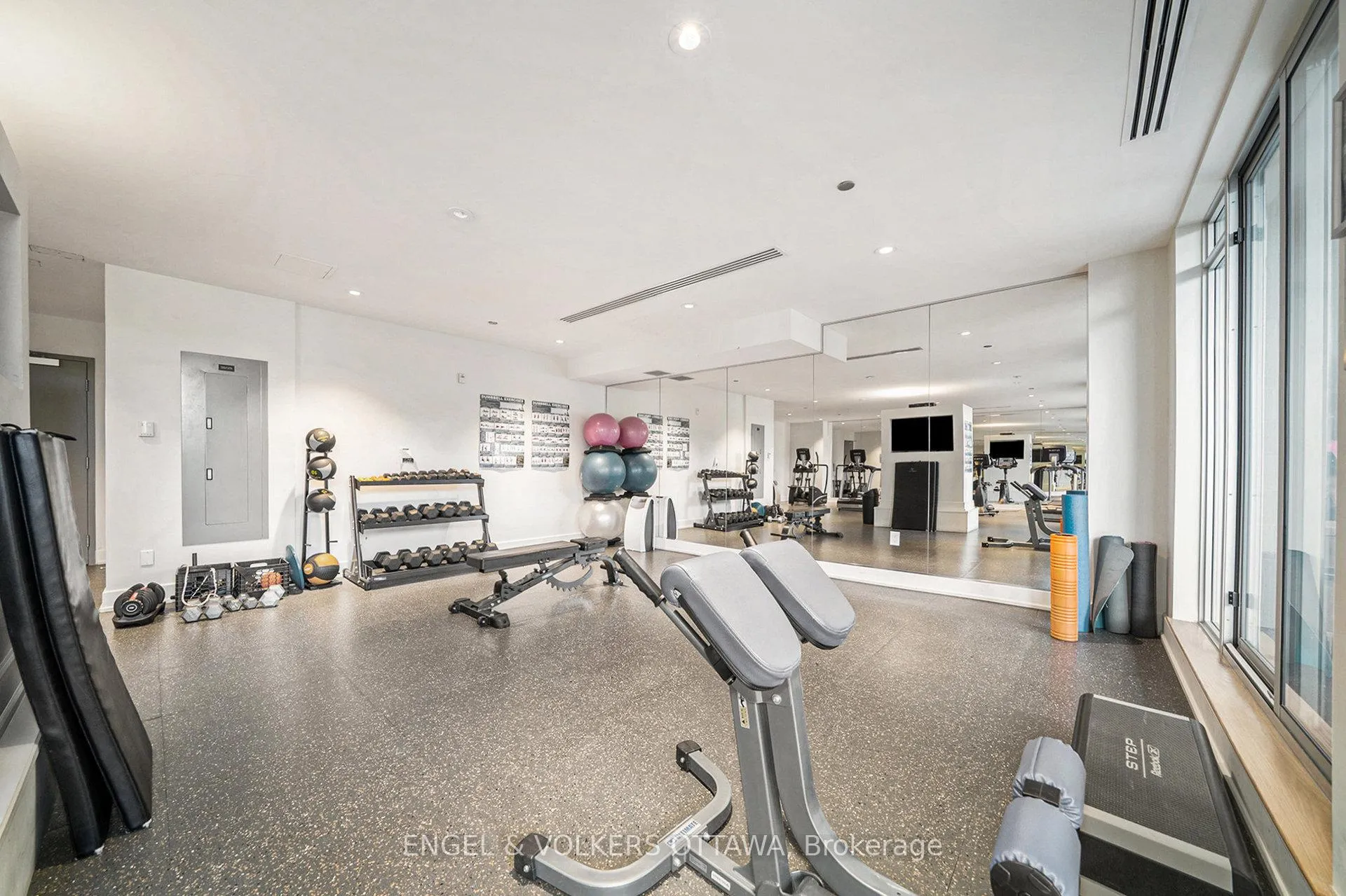 Photo 34 of Unit 605, 7 Marquette Avenue, Ottawa, Vanier — HOMEH
