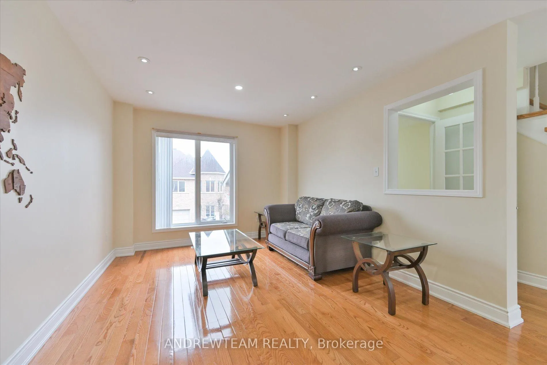 Photo 5 of Unit 1, 1075 Ellesmere Road, Scarborough, Dorset Park — HOMEH
