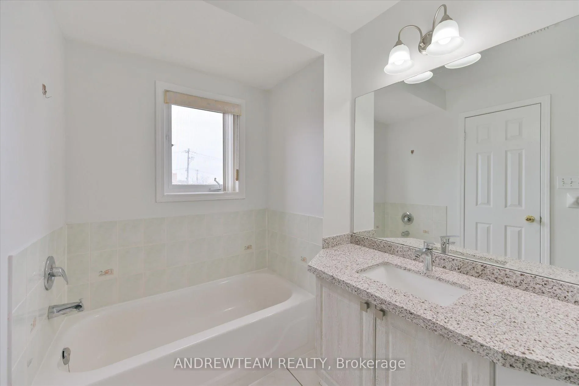 Photo 18 of Unit 1, 1075 Ellesmere Road, Scarborough, Dorset Park — HOMEH