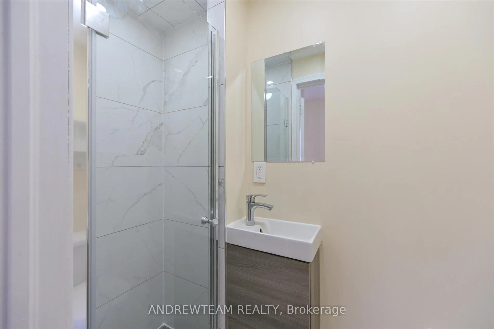 Photo 28 of Unit 1, 1075 Ellesmere Road, Scarborough, Dorset Park — HOMEH