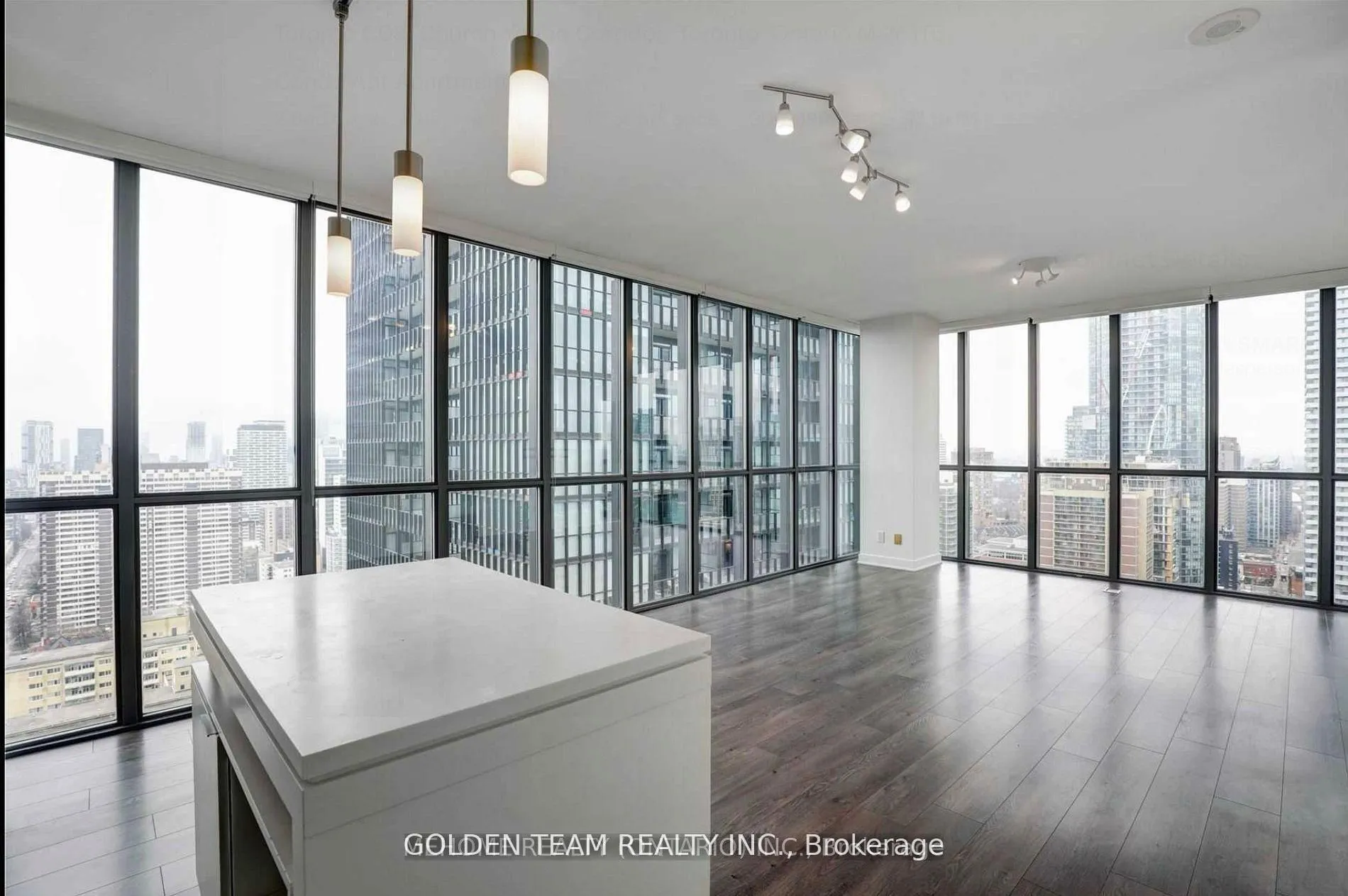 Photo 3 of Unit 2103, 110 Charles Street E, Toronto, Church-Yonge Corridor — HOMEH