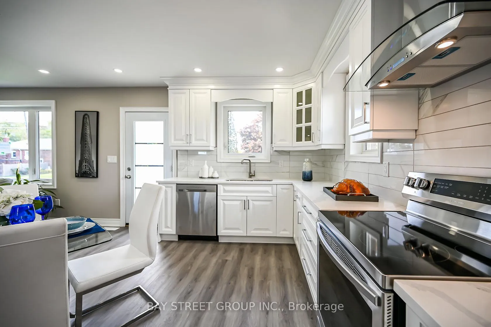 Photo 6 of Unit Upper, 49 East 41st Street, Hamilton, Sunninghill — HOMEH