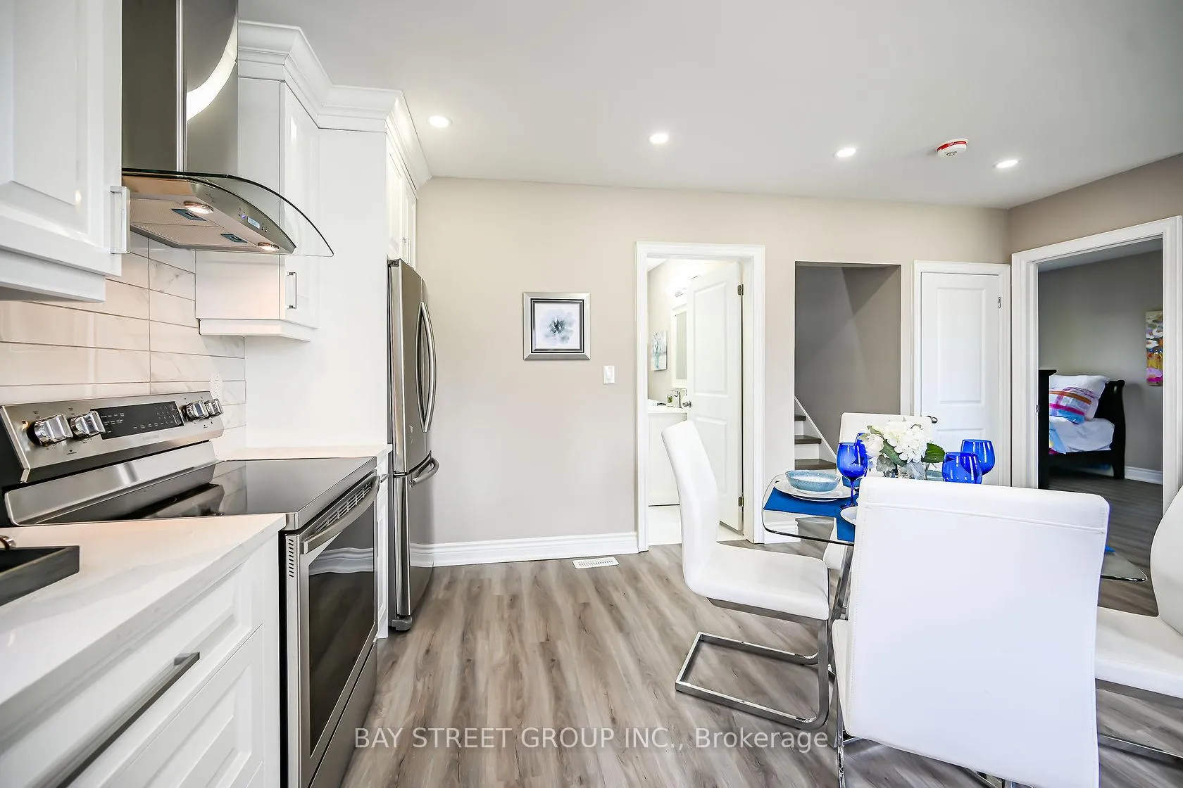 Photo 8 of Unit Upper, 49 East 41st Street, Hamilton, Sunninghill — HOMEH