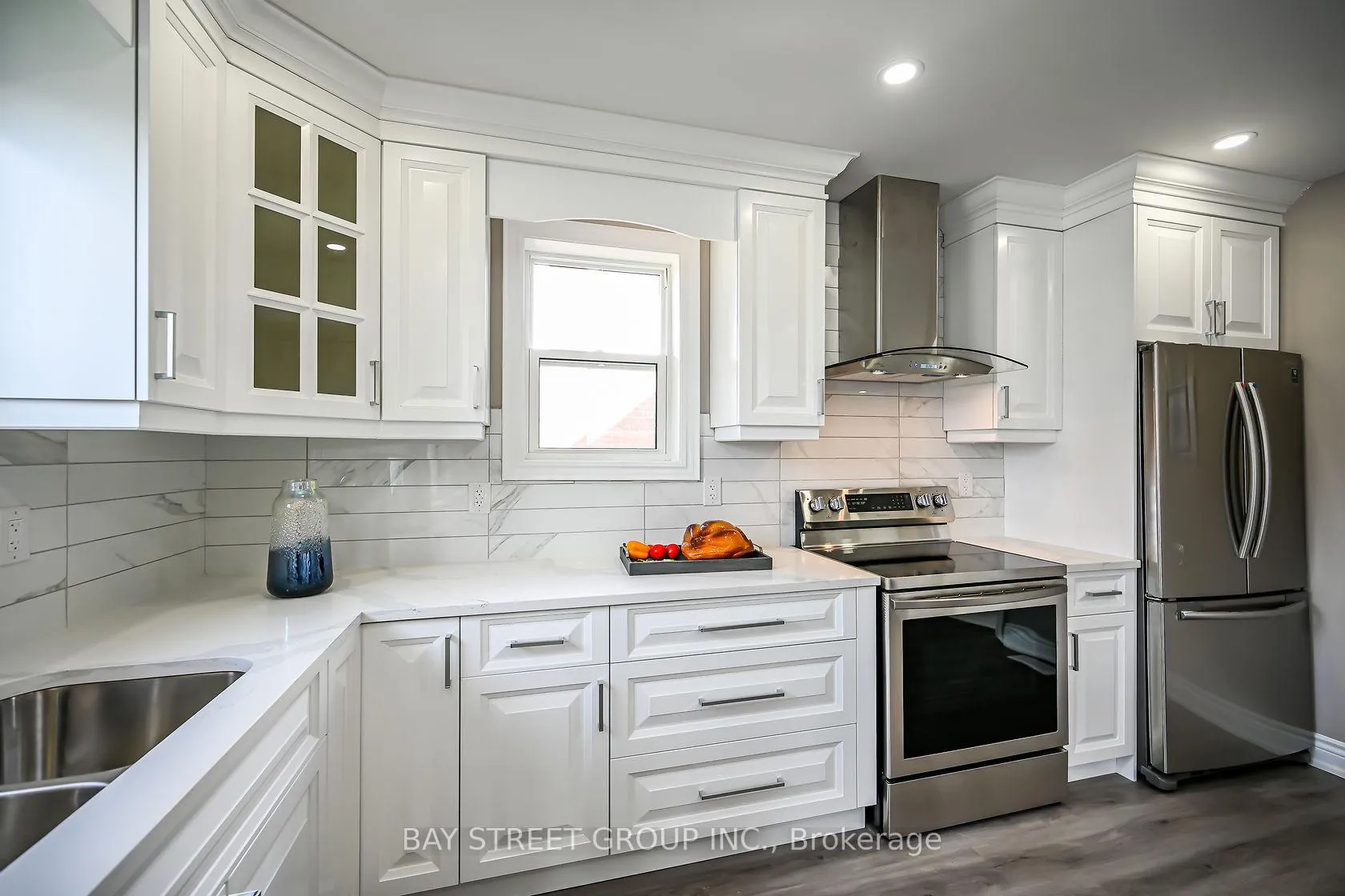 Photo 10 of Unit Upper, 49 East 41st Street, Hamilton, Sunninghill — HOMEH