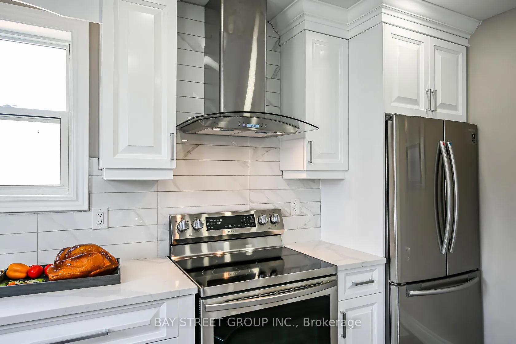 Photo 11 of Unit Upper, 49 East 41st Street, Hamilton, Sunninghill — HOMEH
