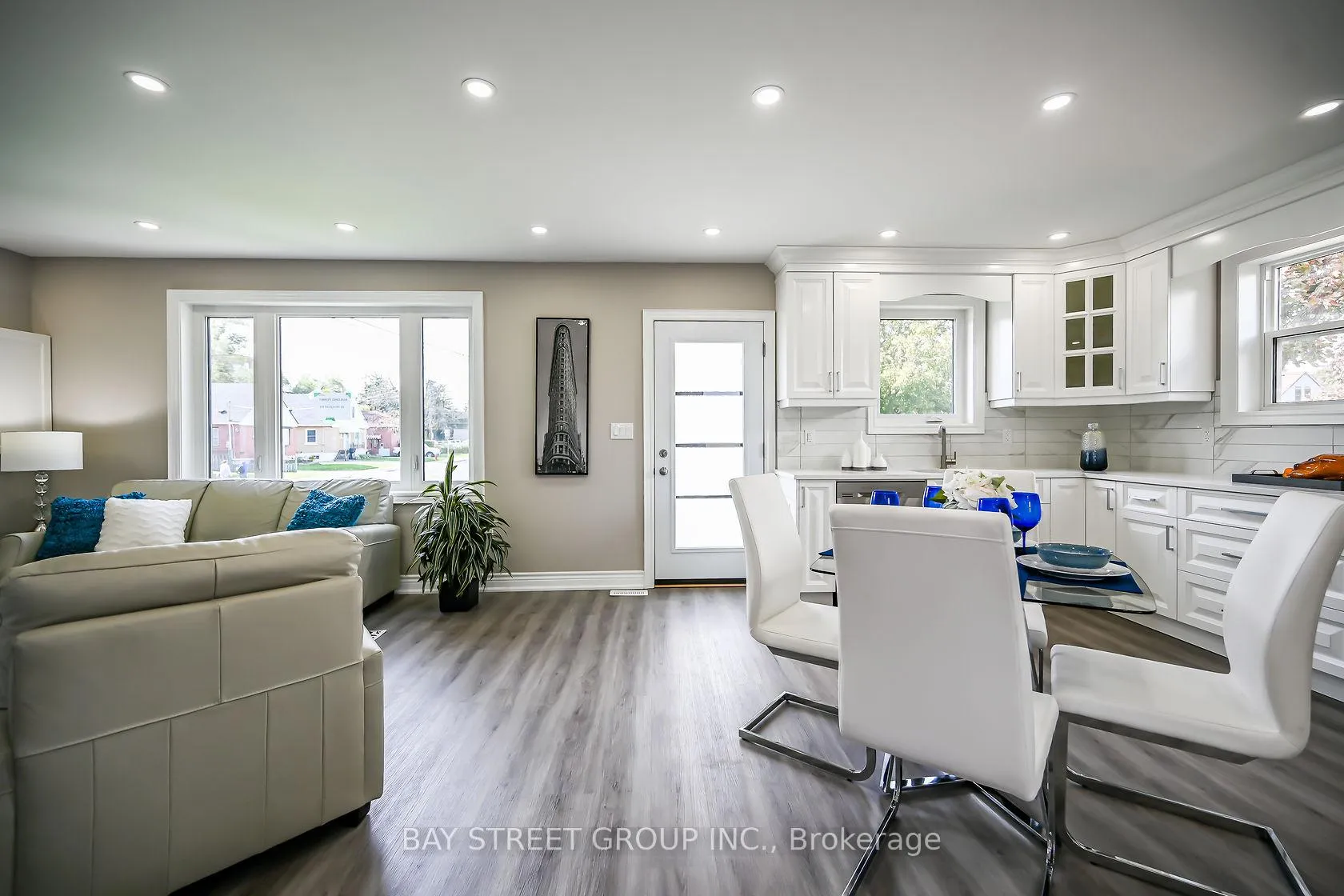 Photo 15 of Unit Upper, 49 East 41st Street, Hamilton, Sunninghill — HOMEH