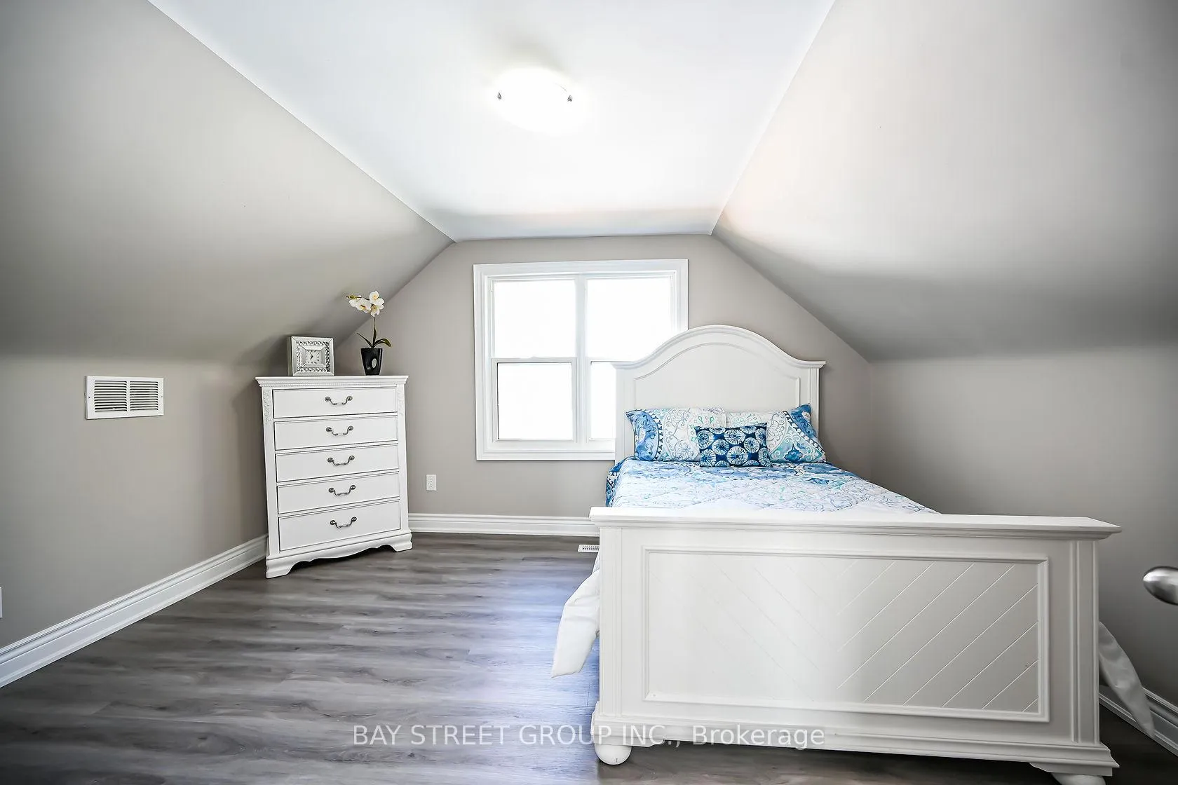 Photo 23 of Unit Upper, 49 East 41st Street, Hamilton, Sunninghill — HOMEH