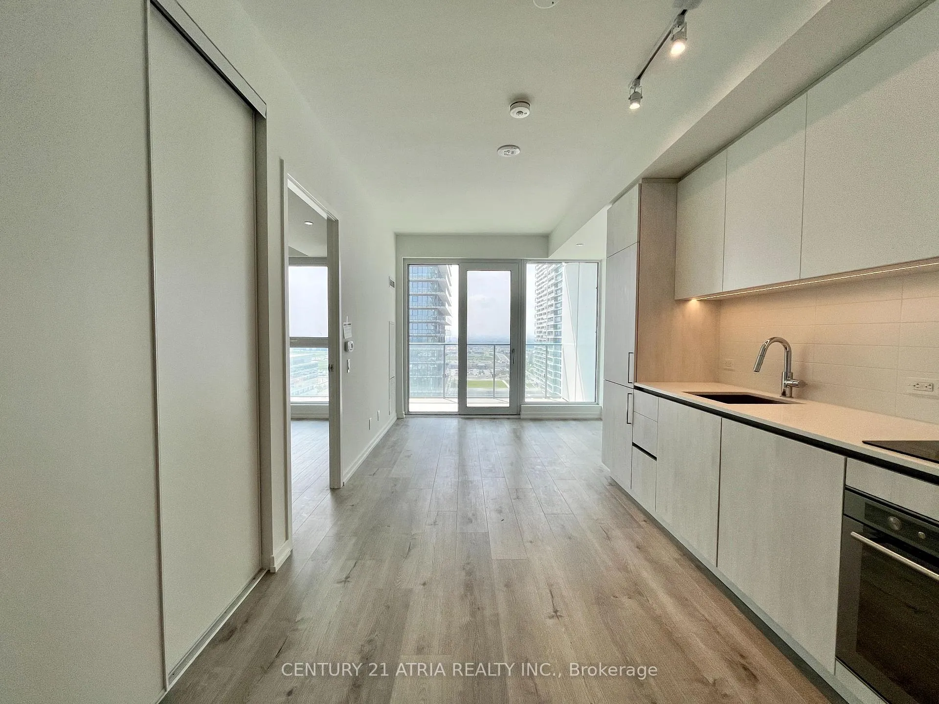 Photo 2 of Unit 2103, 7890 Jane Street, Vaughan, Vaughan Corporate Centre — HOMEH