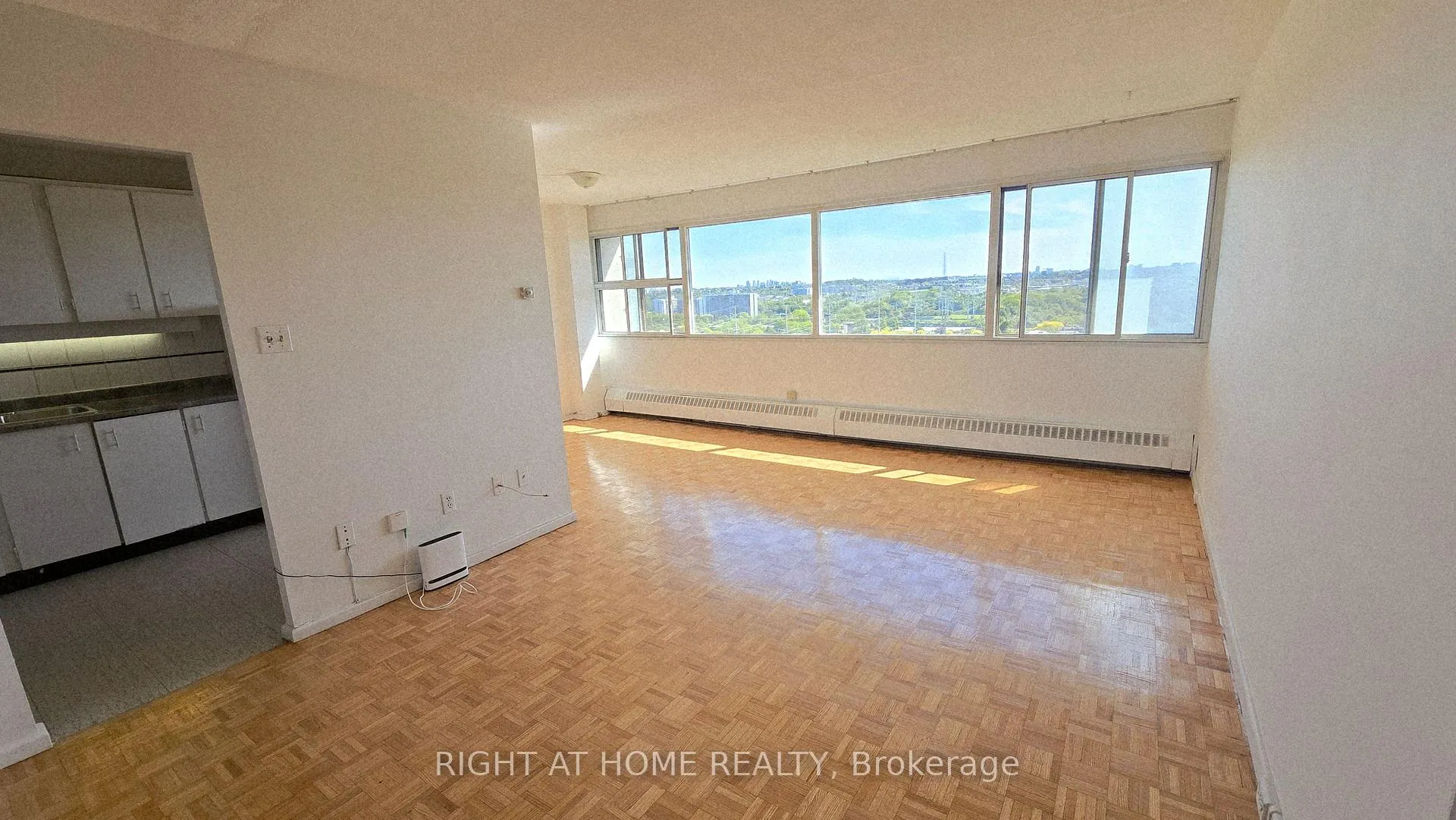 Photo 11 of Unit 2108, 725 Don Mills Road, Toronto, Flemingdon Park — HOMEH