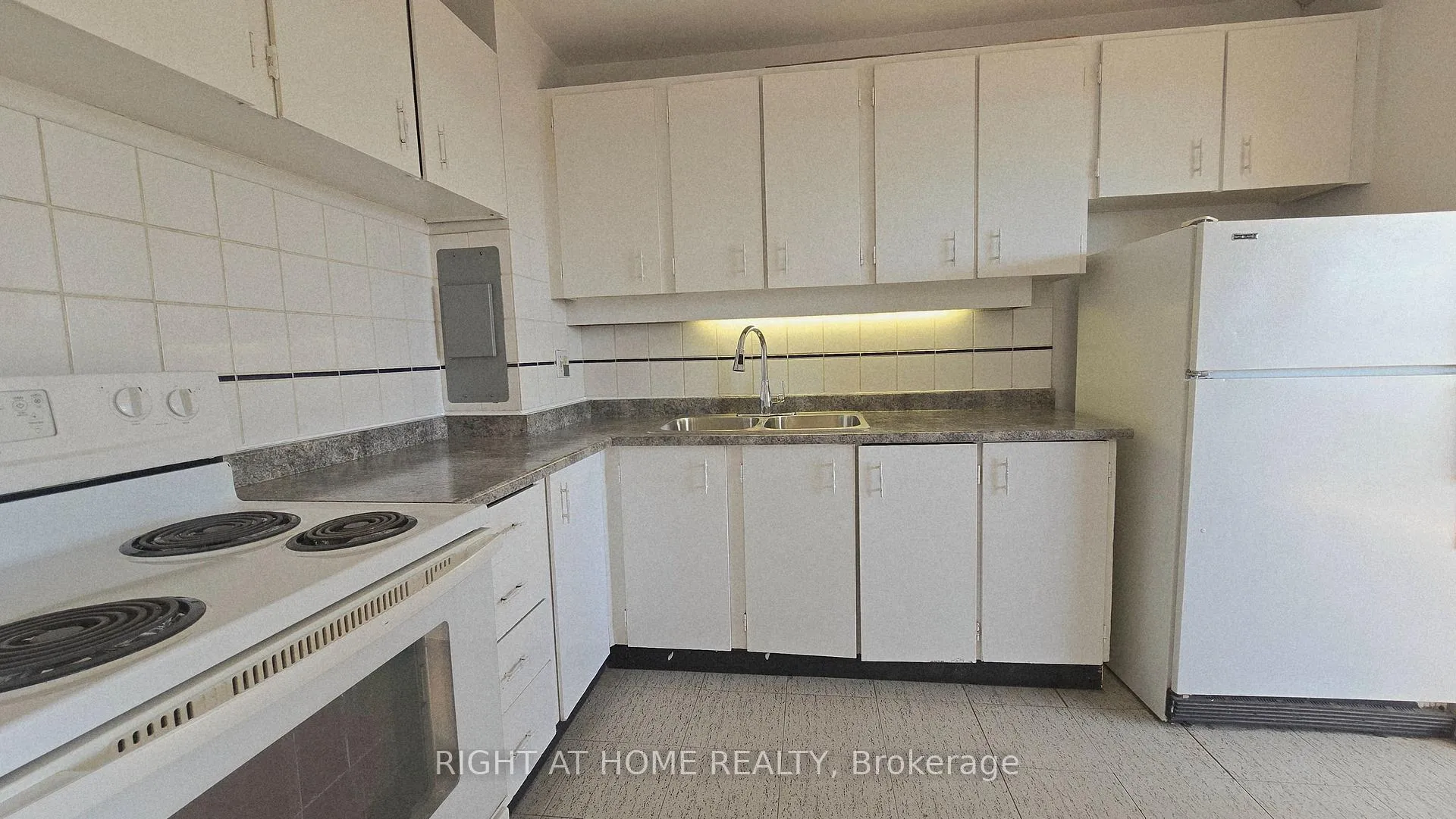 Photo 18 of Unit 2108, 725 Don Mills Road, Toronto, Flemingdon Park — HOMEH