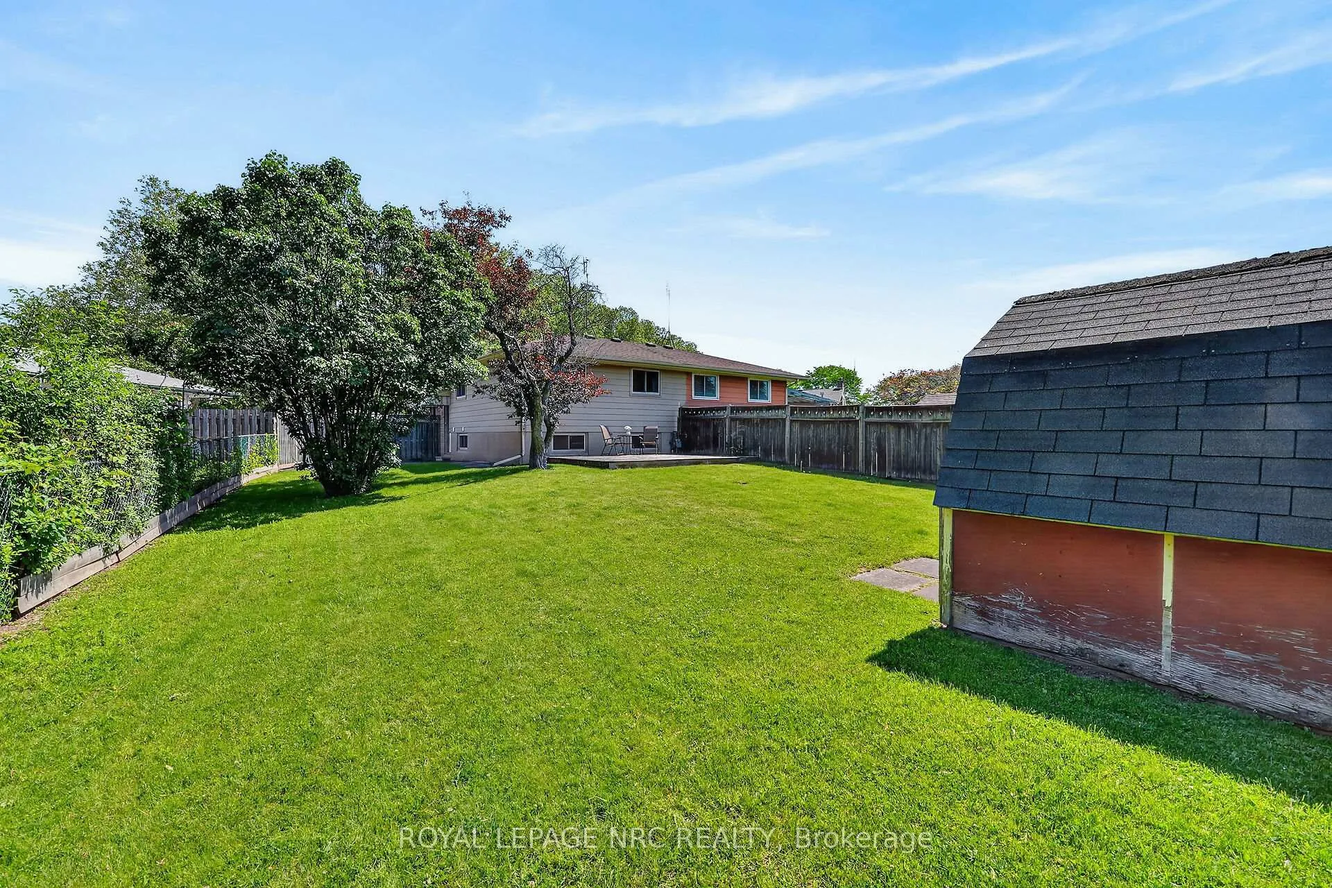 Photo 28 of 4451 Meadowvale Drive, Niagara Falls, Morrison — HOMEH