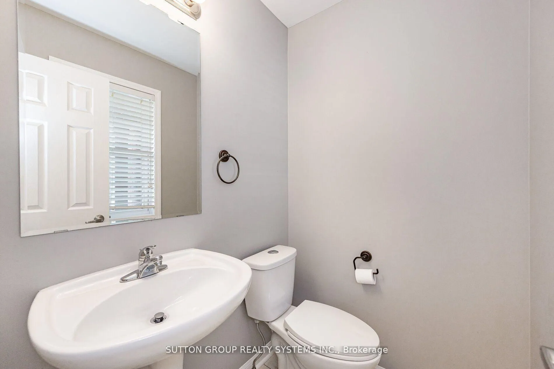 Photo 14 of 1152 Riddell Crescent, Milton, Beaty — HOMEH