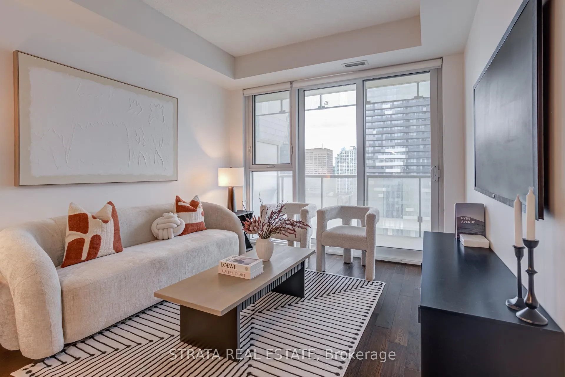Front of Unit 1607, 15 Lower Jarvis Street