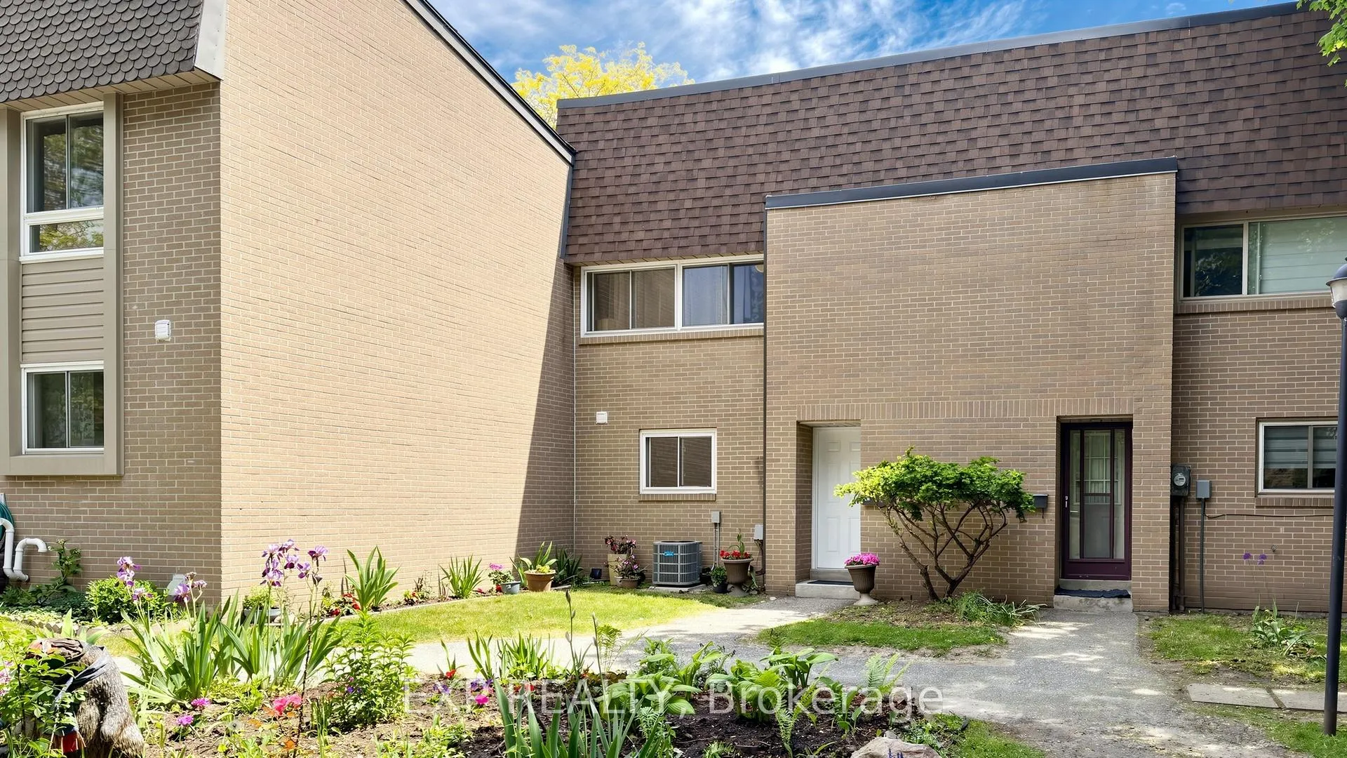 Photo 2 of Unit 78, 1235 Radom Street, Pickering, Bay Ridges — HOMEH
