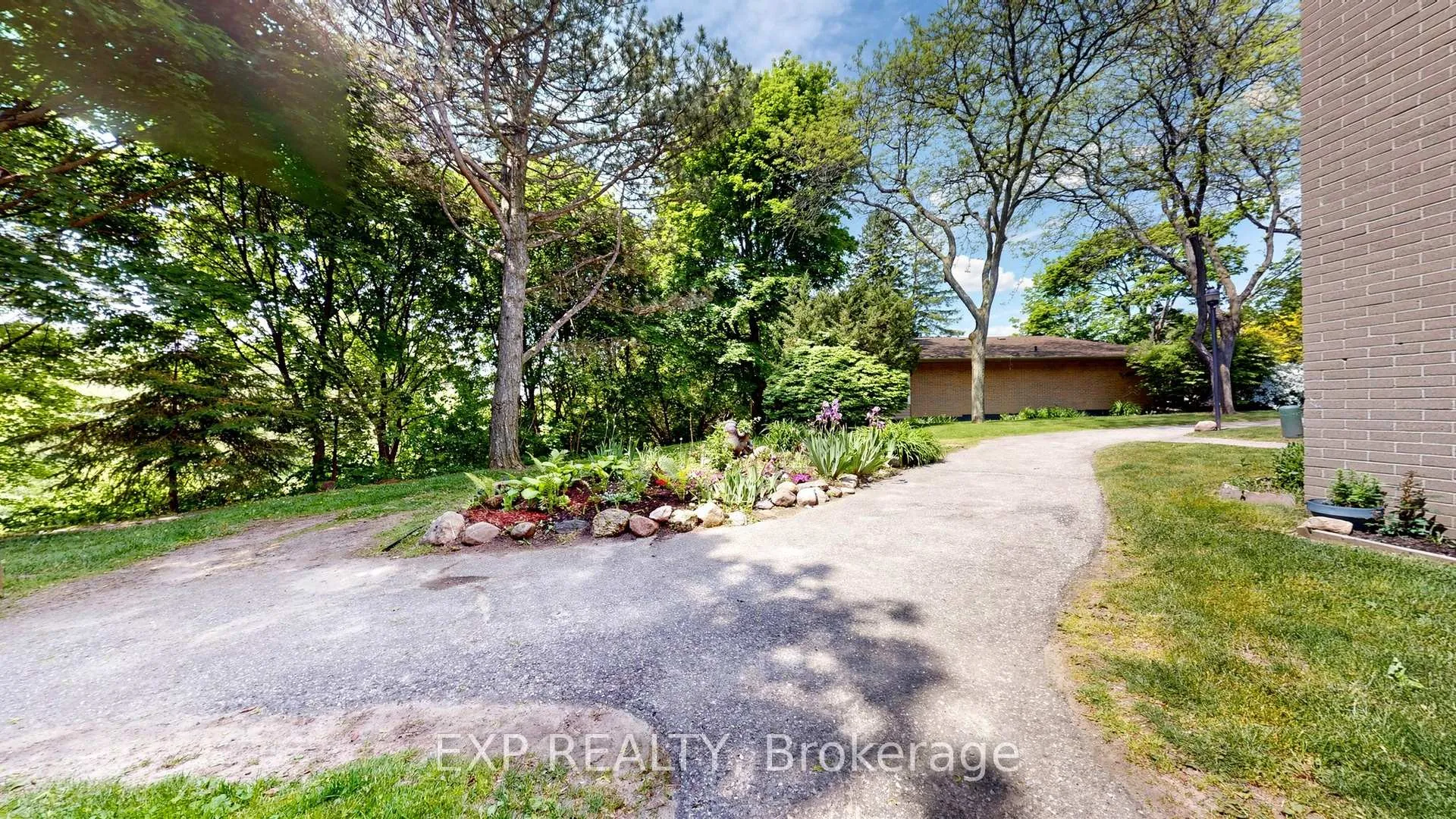 Photo 3 of Unit 78, 1235 Radom Street, Pickering, Bay Ridges — HOMEH