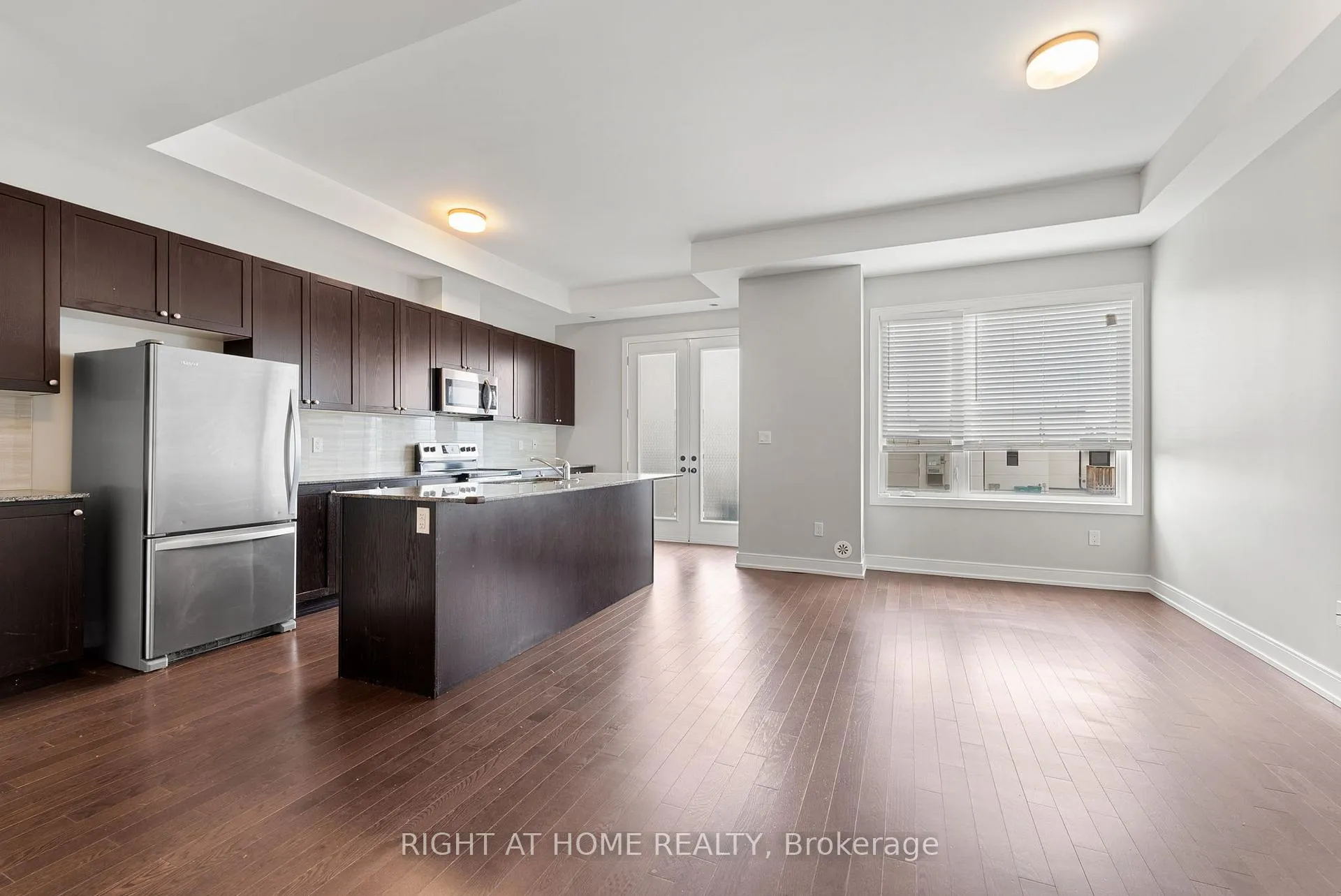 Photo 5 of 1393 Clarriage Court, Milton, Ford — HOMEH