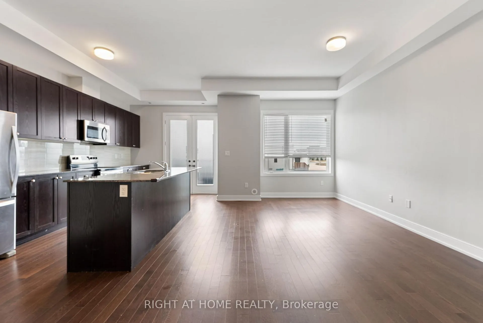 Photo 7 of 1393 Clarriage Court, Milton, Ford — HOMEH