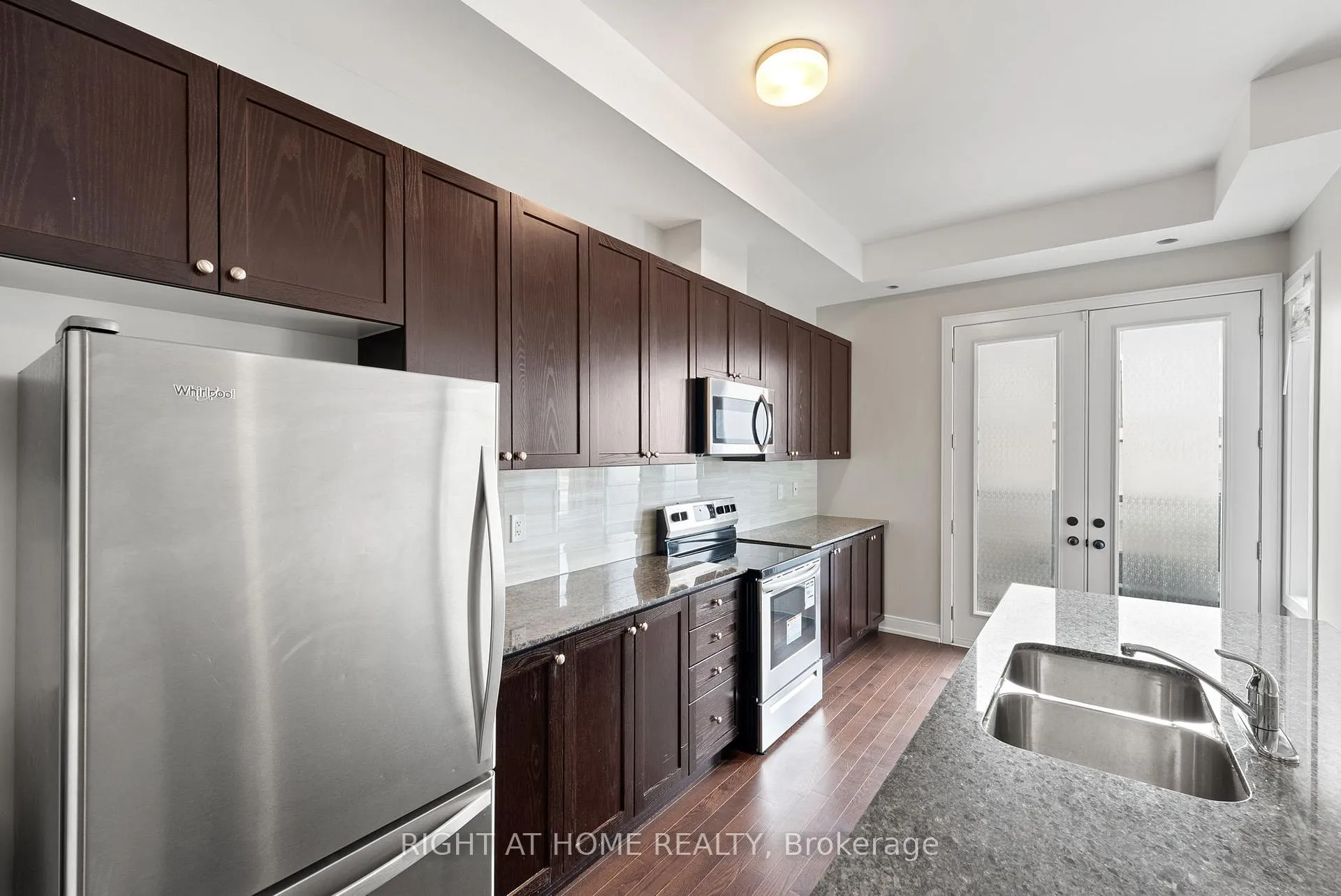 Photo 11 of 1393 Clarriage Court, Milton, Ford — HOMEH