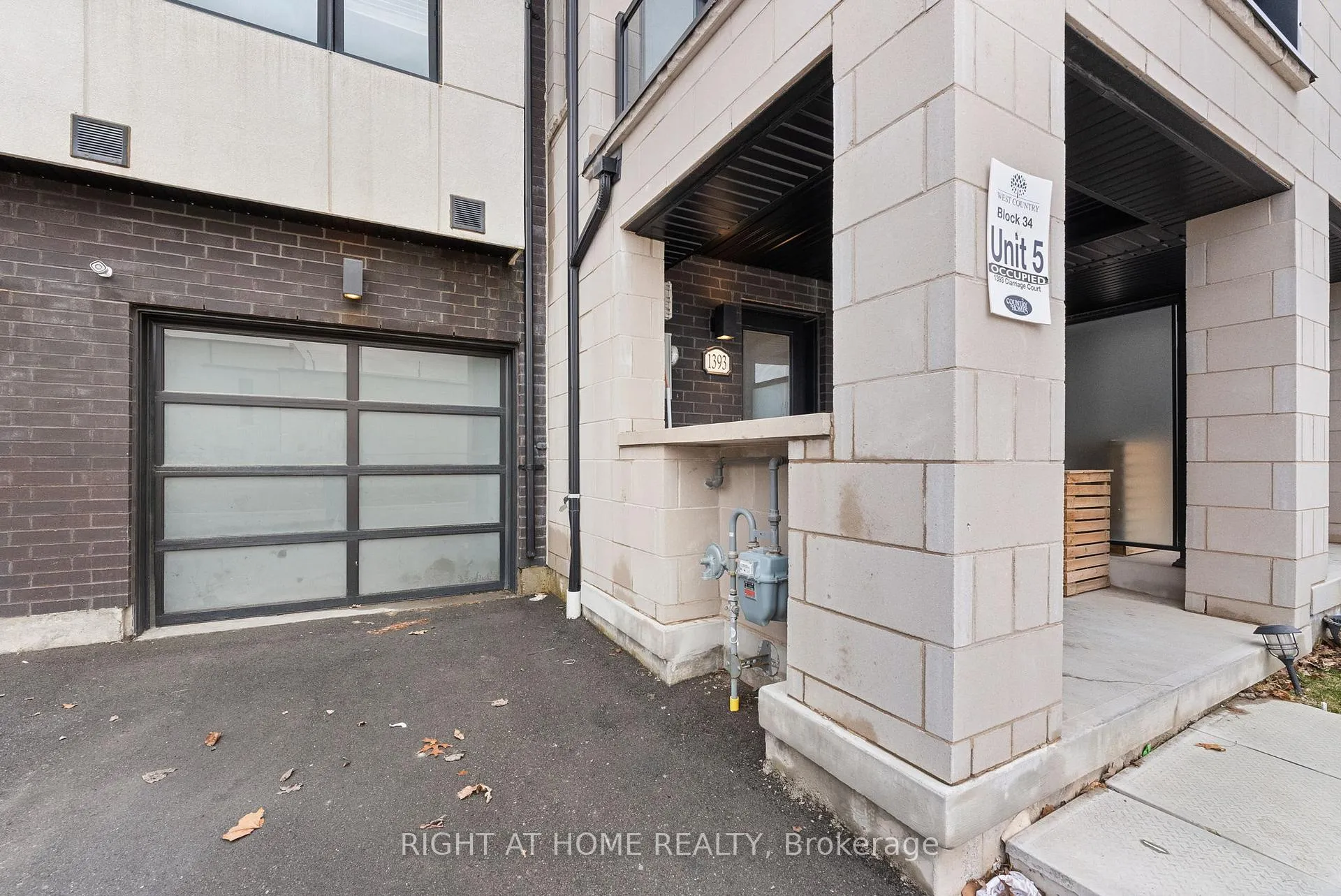Photo 32 of 1393 Clarriage Court, Milton, Ford — HOMEH