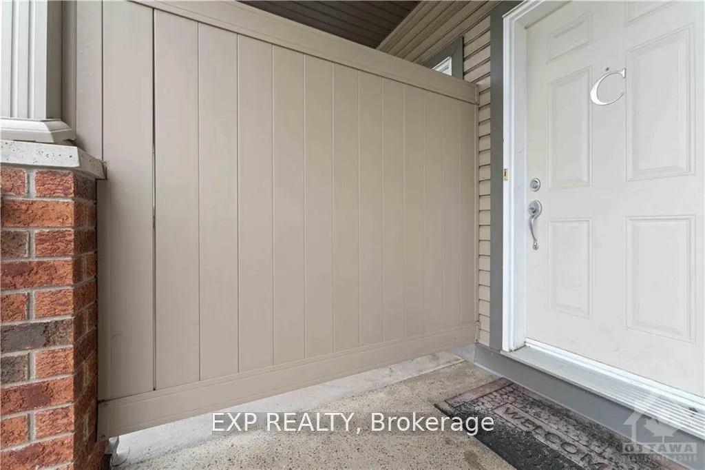Photo 3 of Unit C, 920 White Alder Avenue, Ottawa, Blossom Park/Kemp Park/Findlay Creek — HOMEH