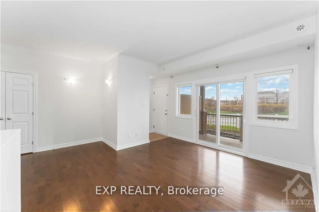 Photo 9 of Unit C, 920 White Alder Avenue, Ottawa, Blossom Park/Kemp Park/Findlay Creek — HOMEH
