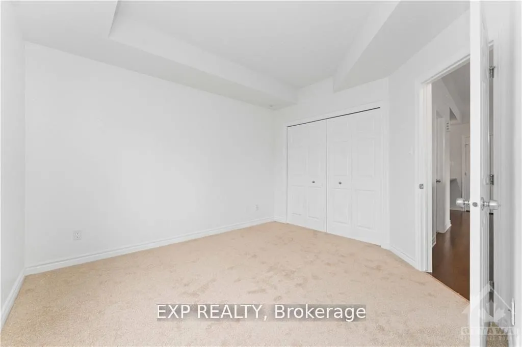 Photo 19 of Unit C, 920 White Alder Avenue, Ottawa, Blossom Park/Kemp Park/Findlay Creek — HOMEH