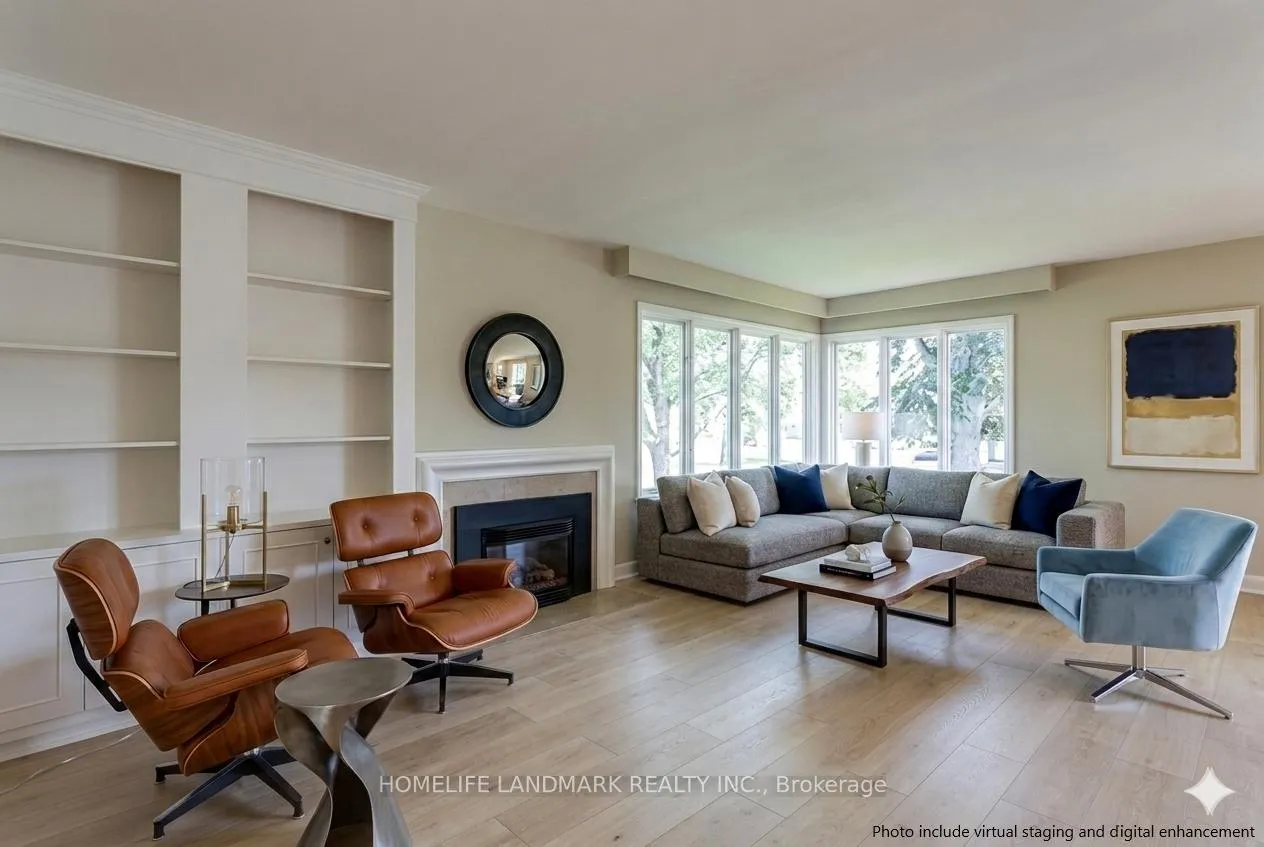 Photo 3 of 79 Anglesey Boulevard, Etobicoke, Edenbridge-Humber Valley — HOMEH