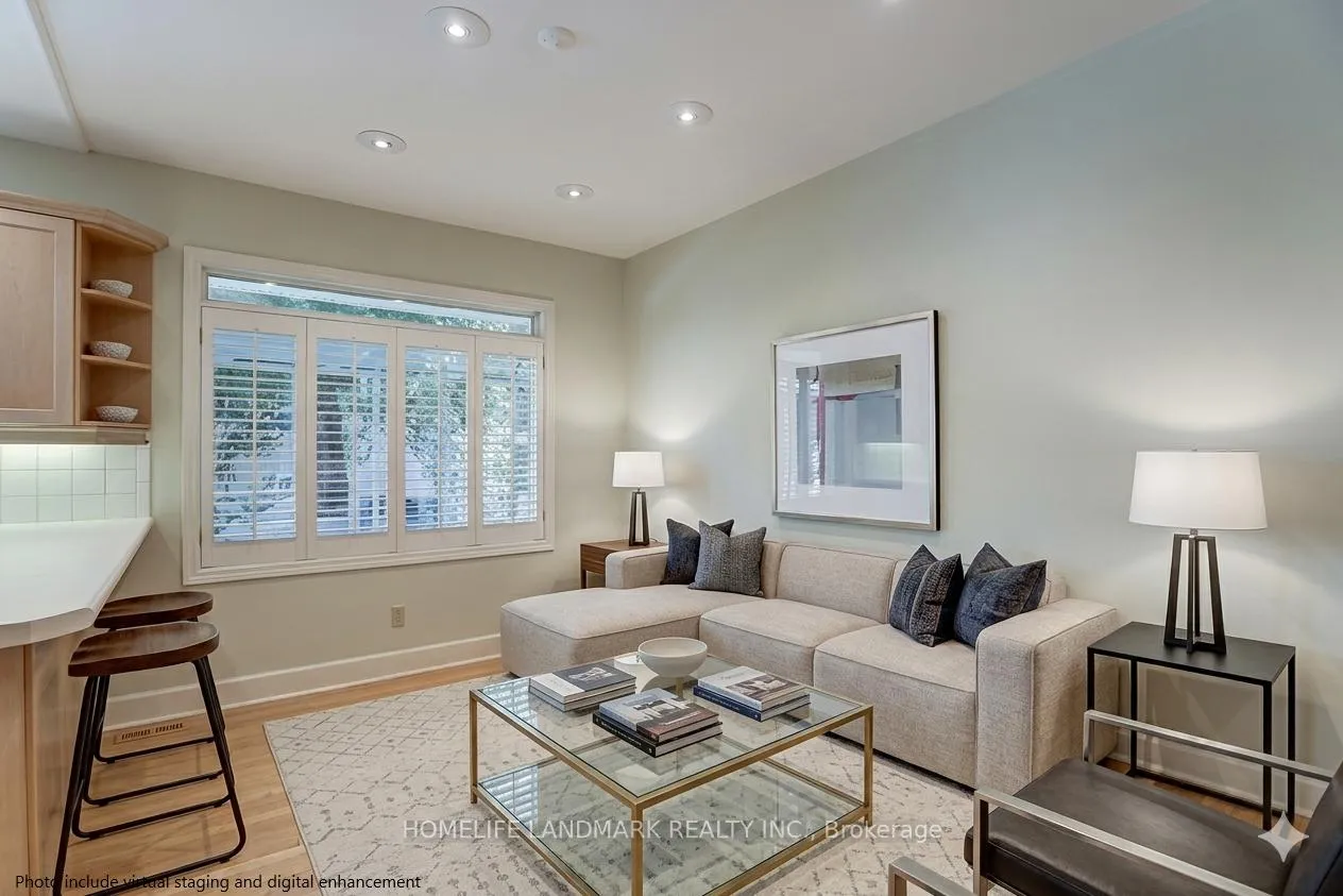 Photo 5 of 79 Anglesey Boulevard, Etobicoke, Edenbridge-Humber Valley — HOMEH
