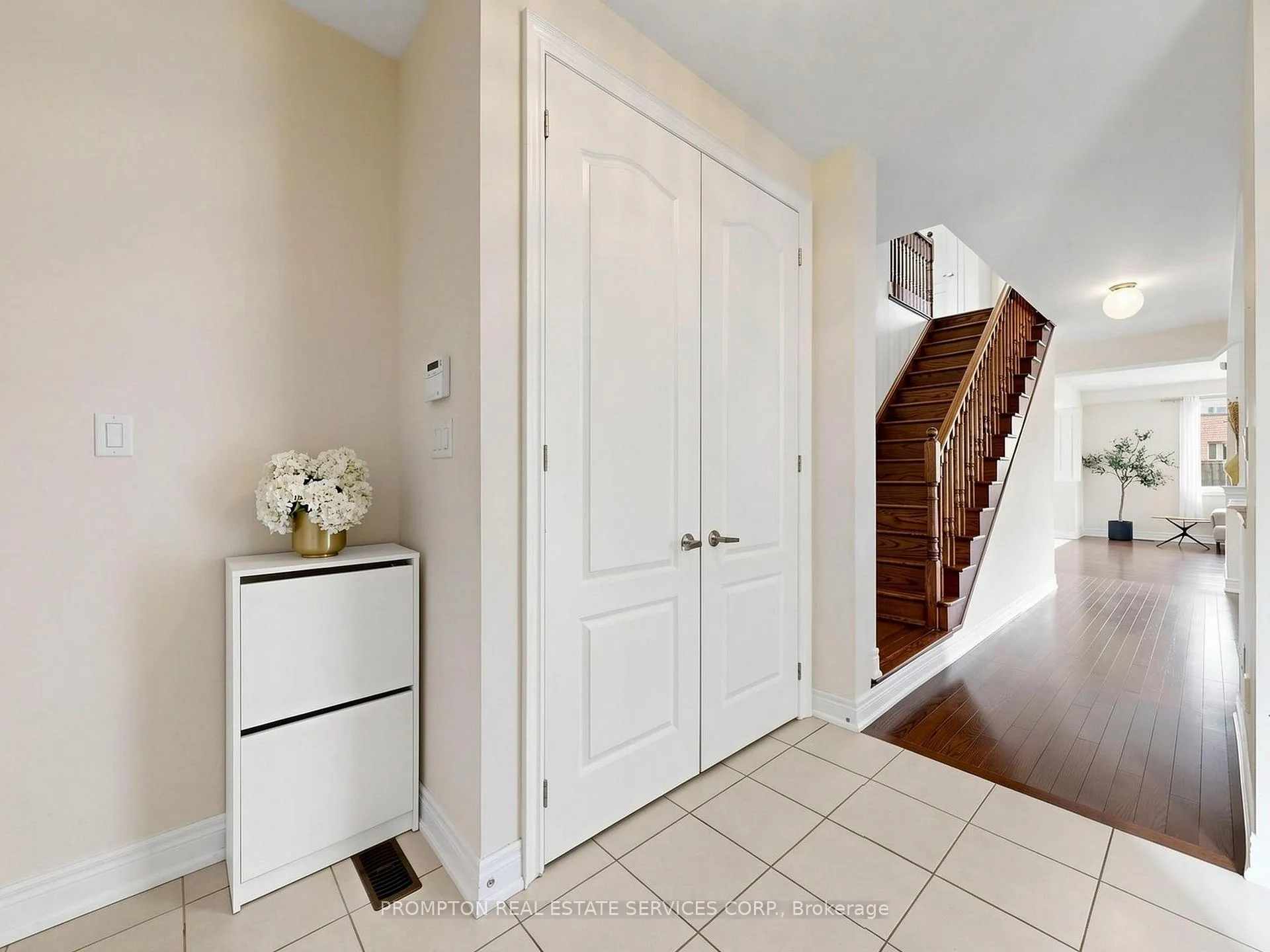 Photo 6 of 29 Beebe Crescent, Markham, Wismer — HOMEH