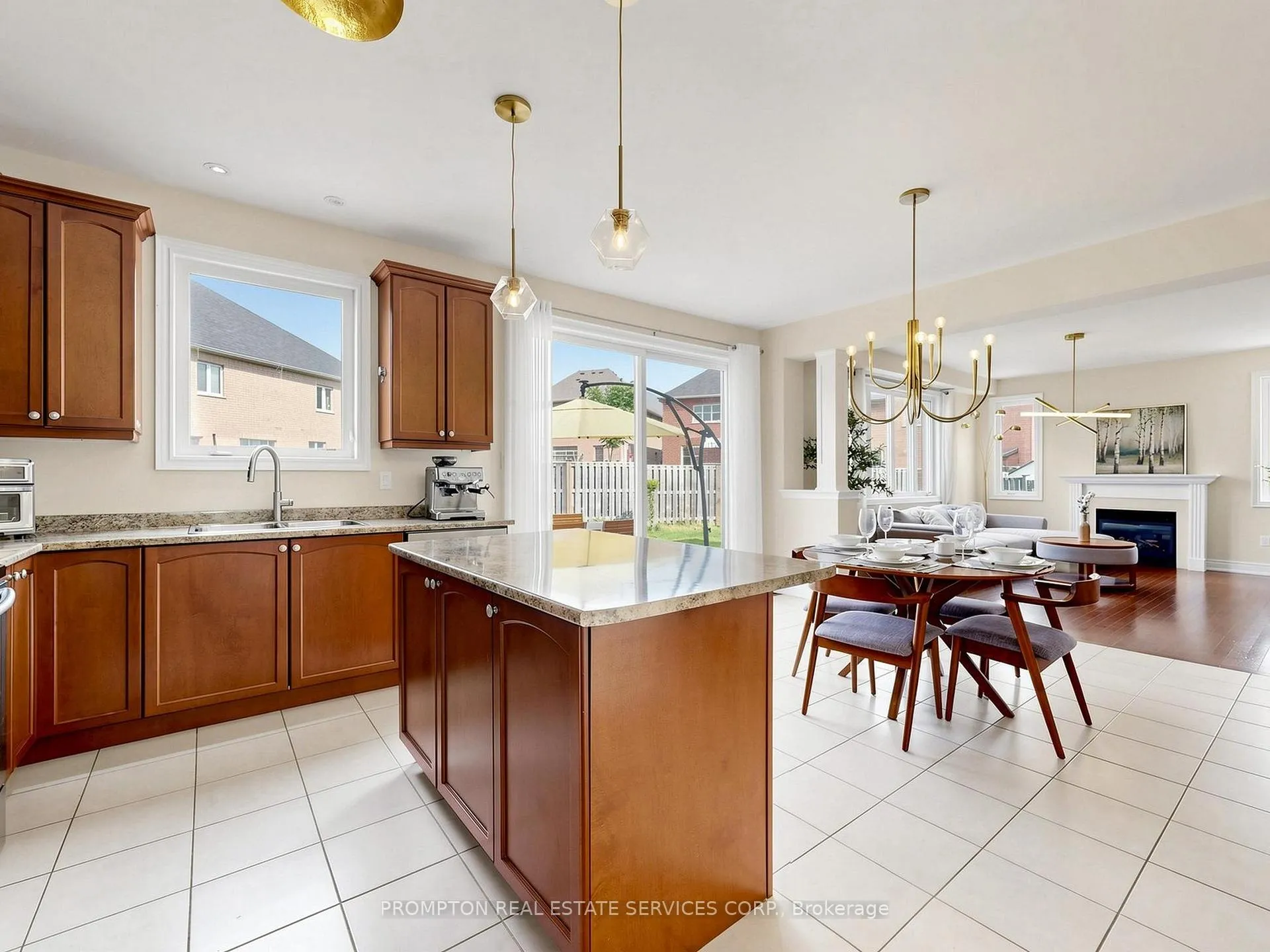 Photo 15 of 29 Beebe Crescent, Markham, Wismer — HOMEH