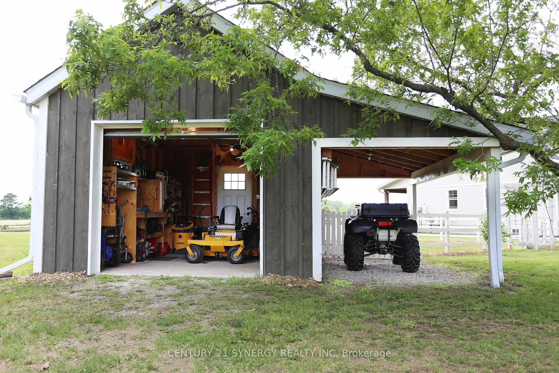 Photo 45 of 8 Otter Lake Road, Rideau Lakes, Rideau Lakes (South Elmsley) Twp — HOMEH