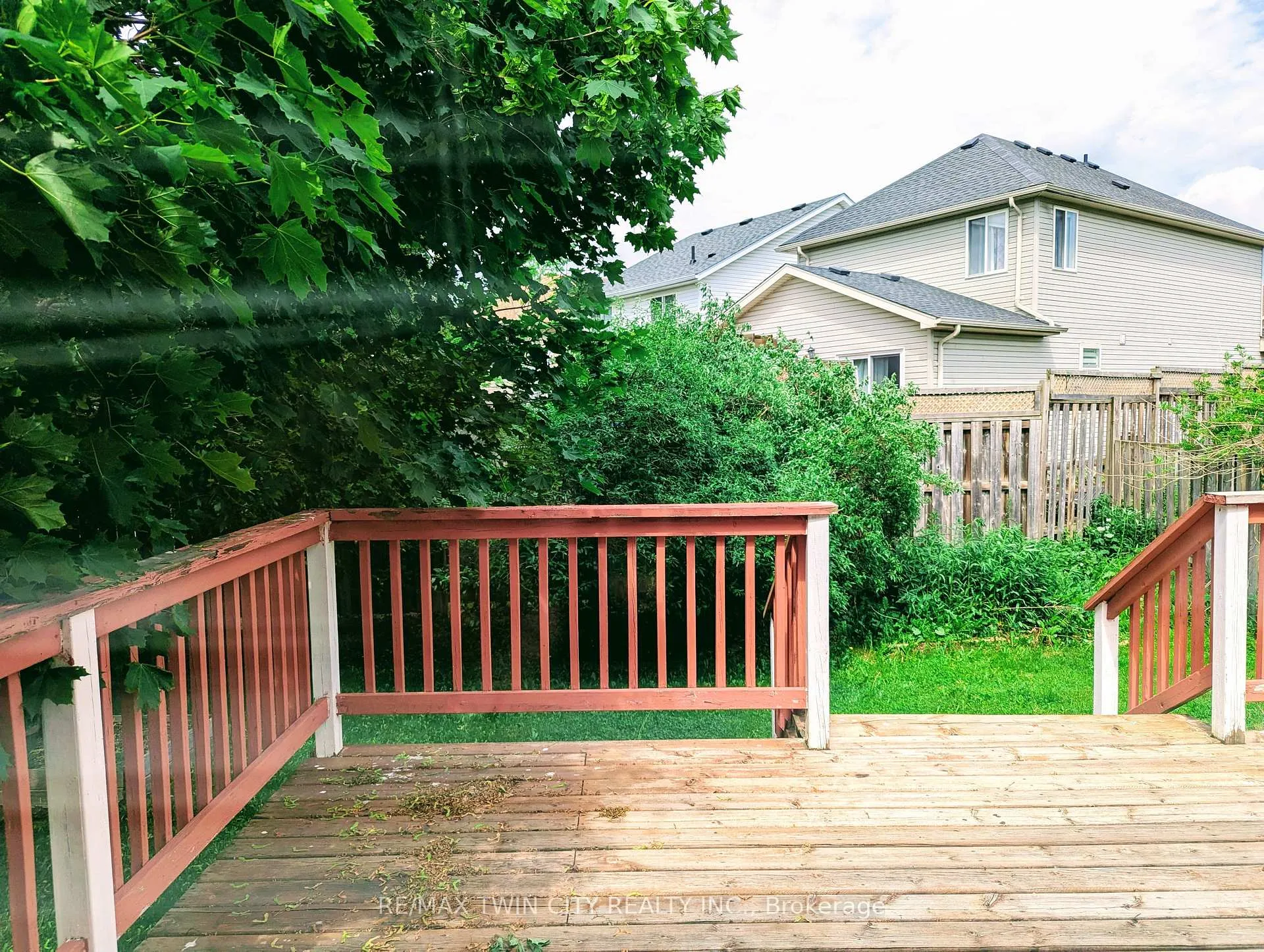 Photo 31 of 520 Chablis Drive, Waterloo — HOMEH