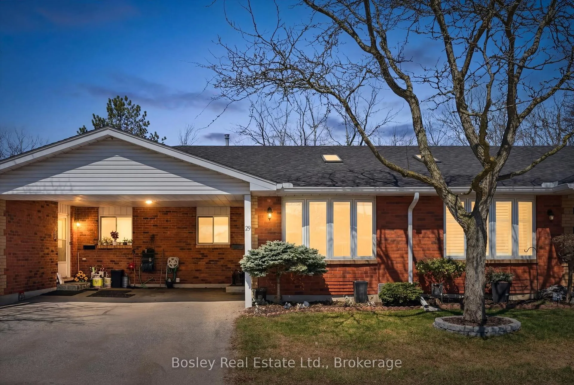 Photo 1 of Unit #29, 1030 Colborne Street E, Brantford — HOMEH