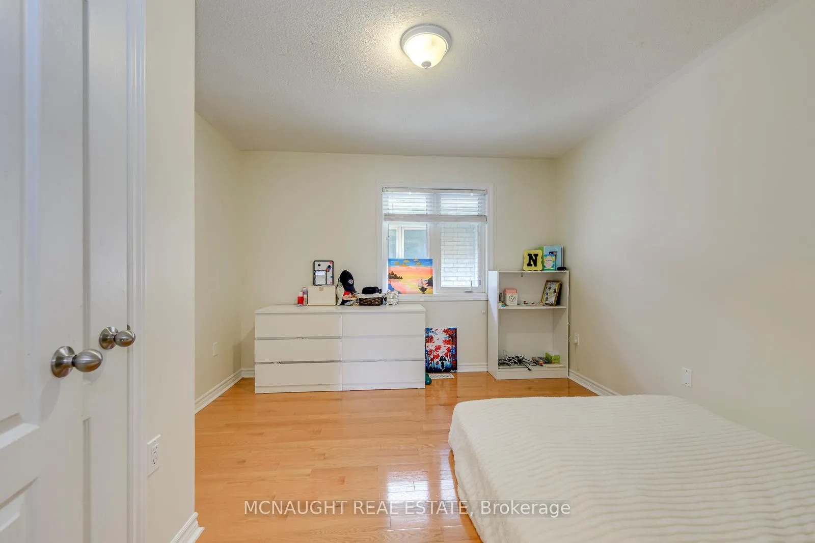Photo 32 of 200 Bellchase Trail, Brampton, Bram East — HOMEH