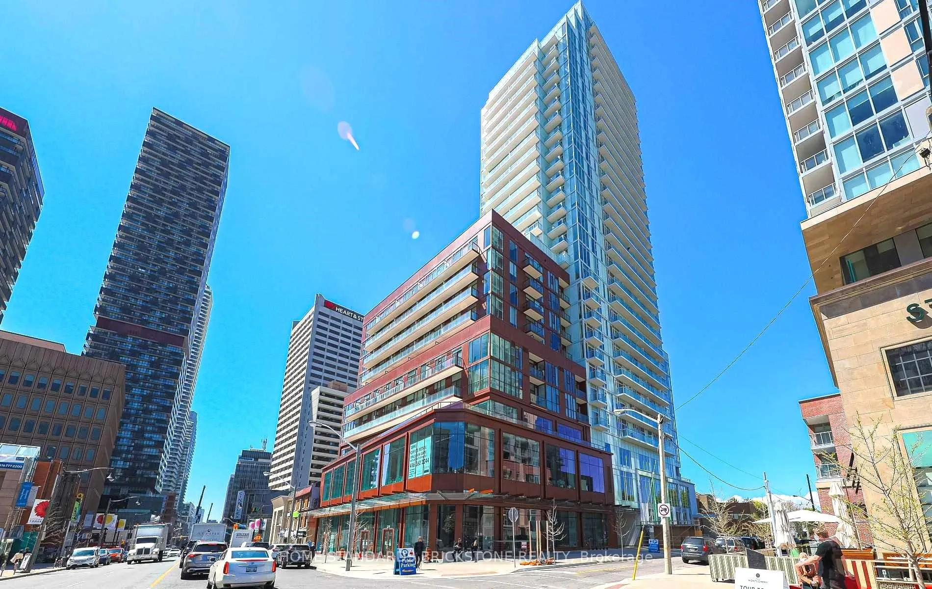 Photo 1 of Unit 1701, 33 Helendale Avenue, Toronto, Yonge-Eglinton — HOMEH