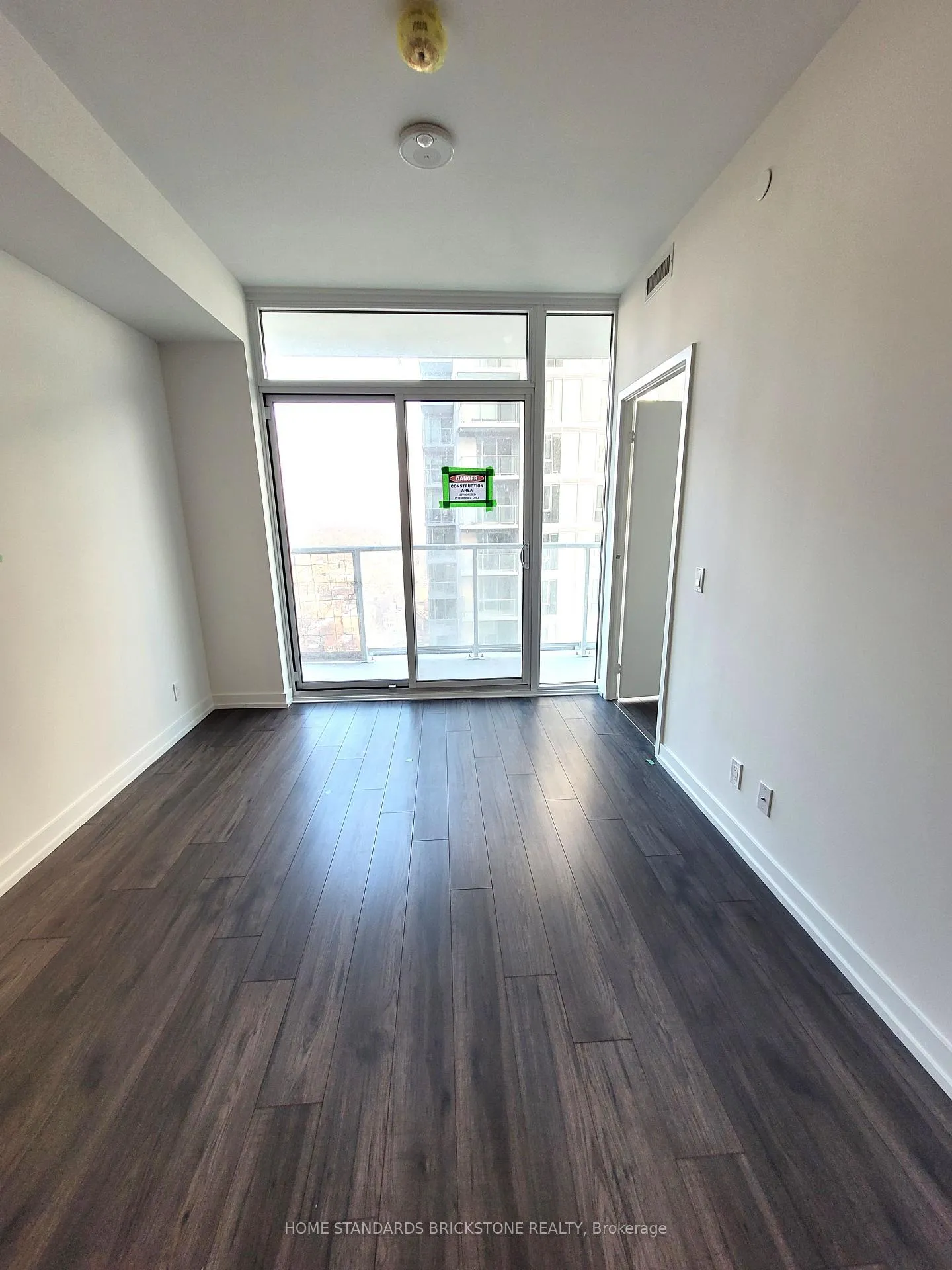 Photo 6 of Unit 1701, 33 Helendale Avenue, Toronto, Yonge-Eglinton — HOMEH