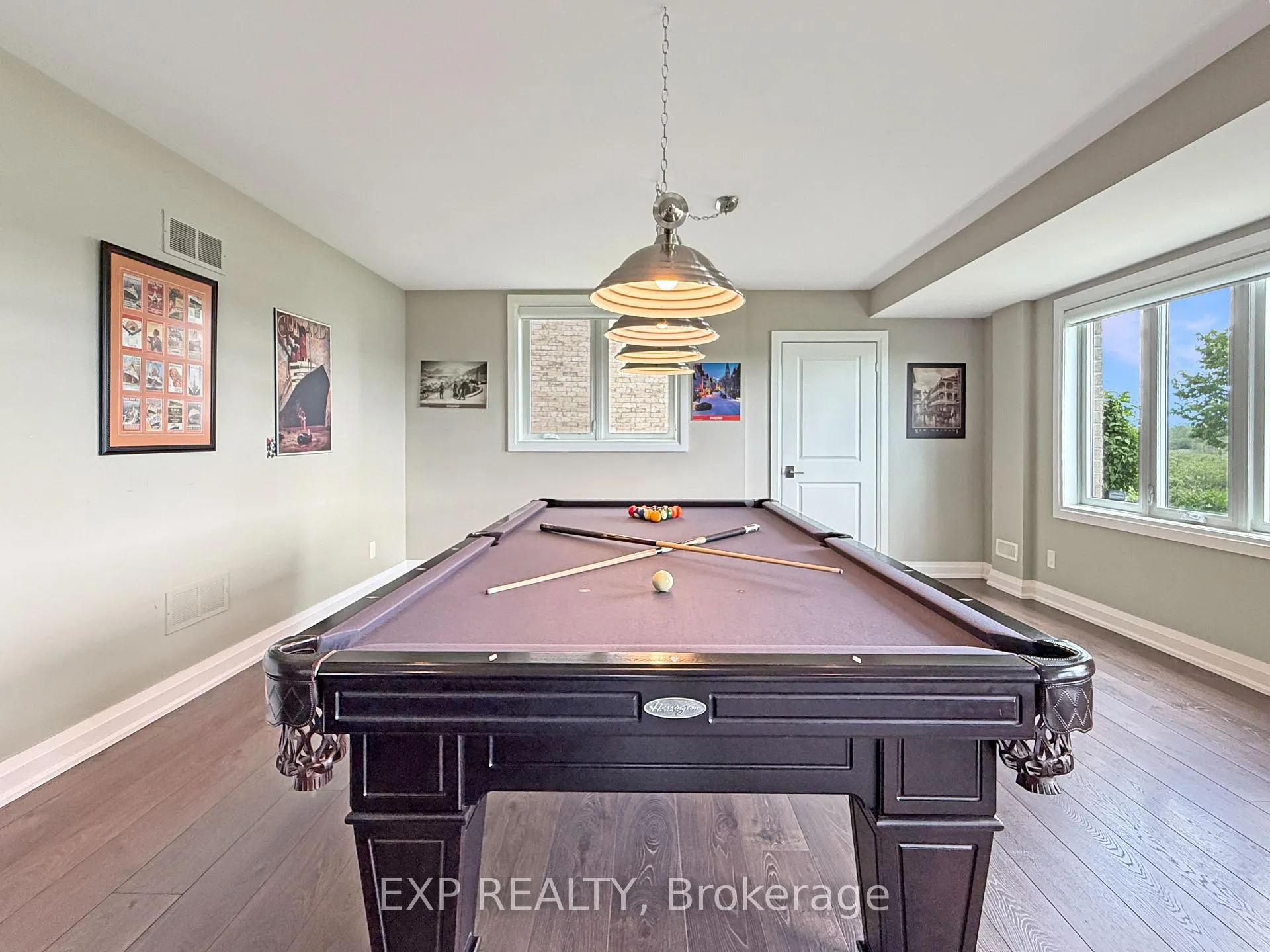 Photo 33 of 121 Turnberry Trail, Welland, Hwy 406/Welland — HOMEH