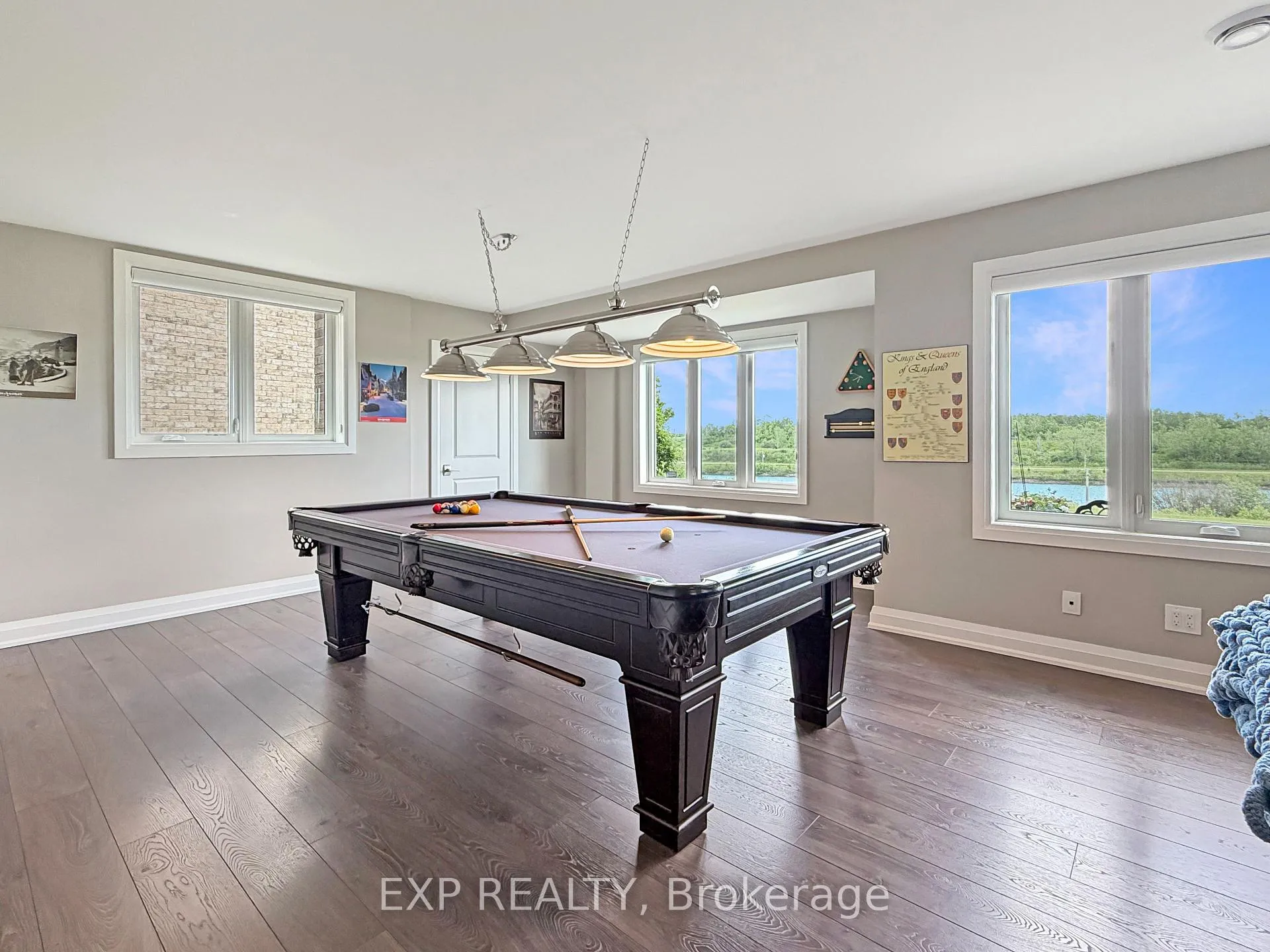 Photo 36 of 121 Turnberry Trail, Welland, Hwy 406/Welland — HOMEH
